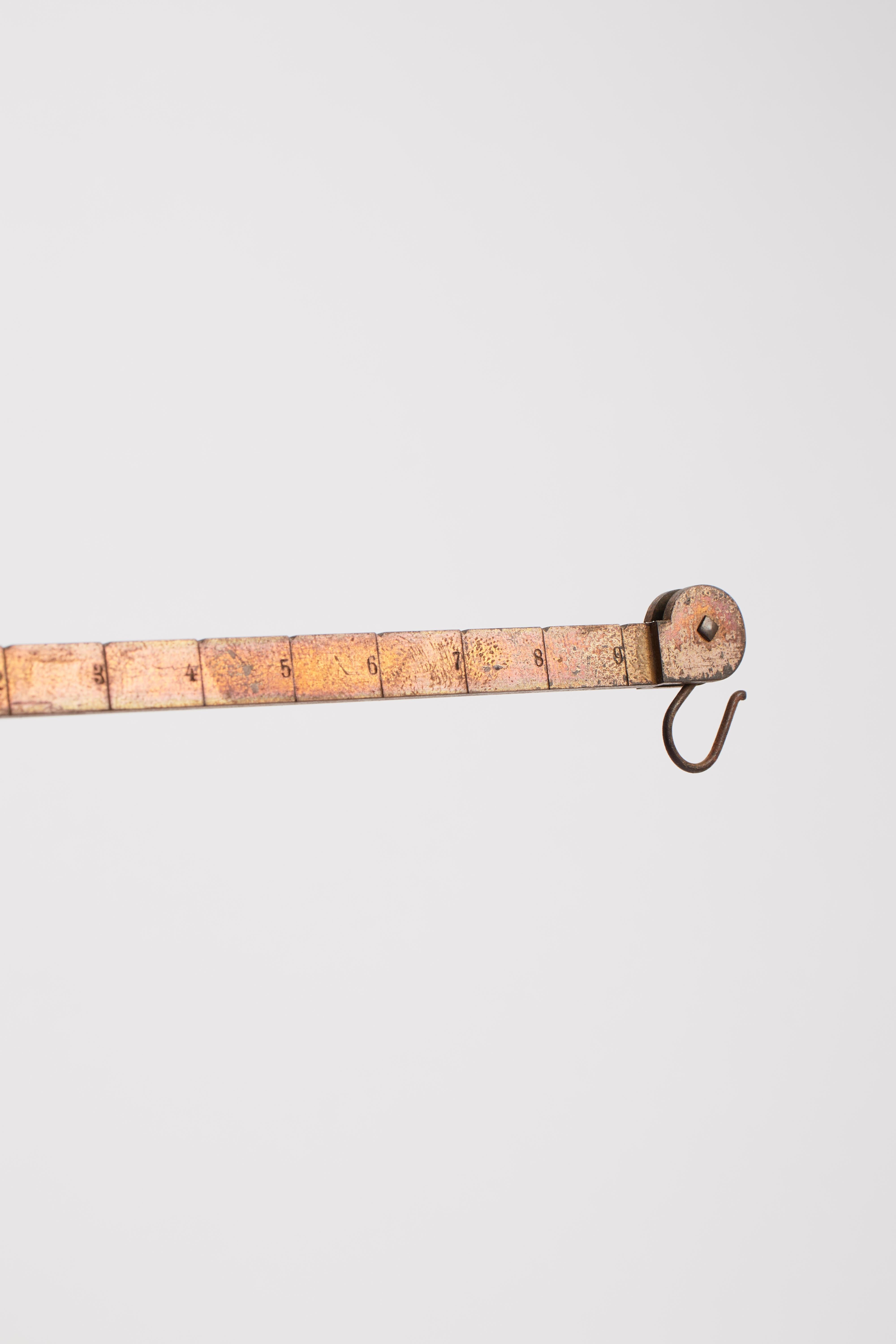 Une échelle en laiton de précision, France, 1880.  Bon état - En vente à Milan, IT