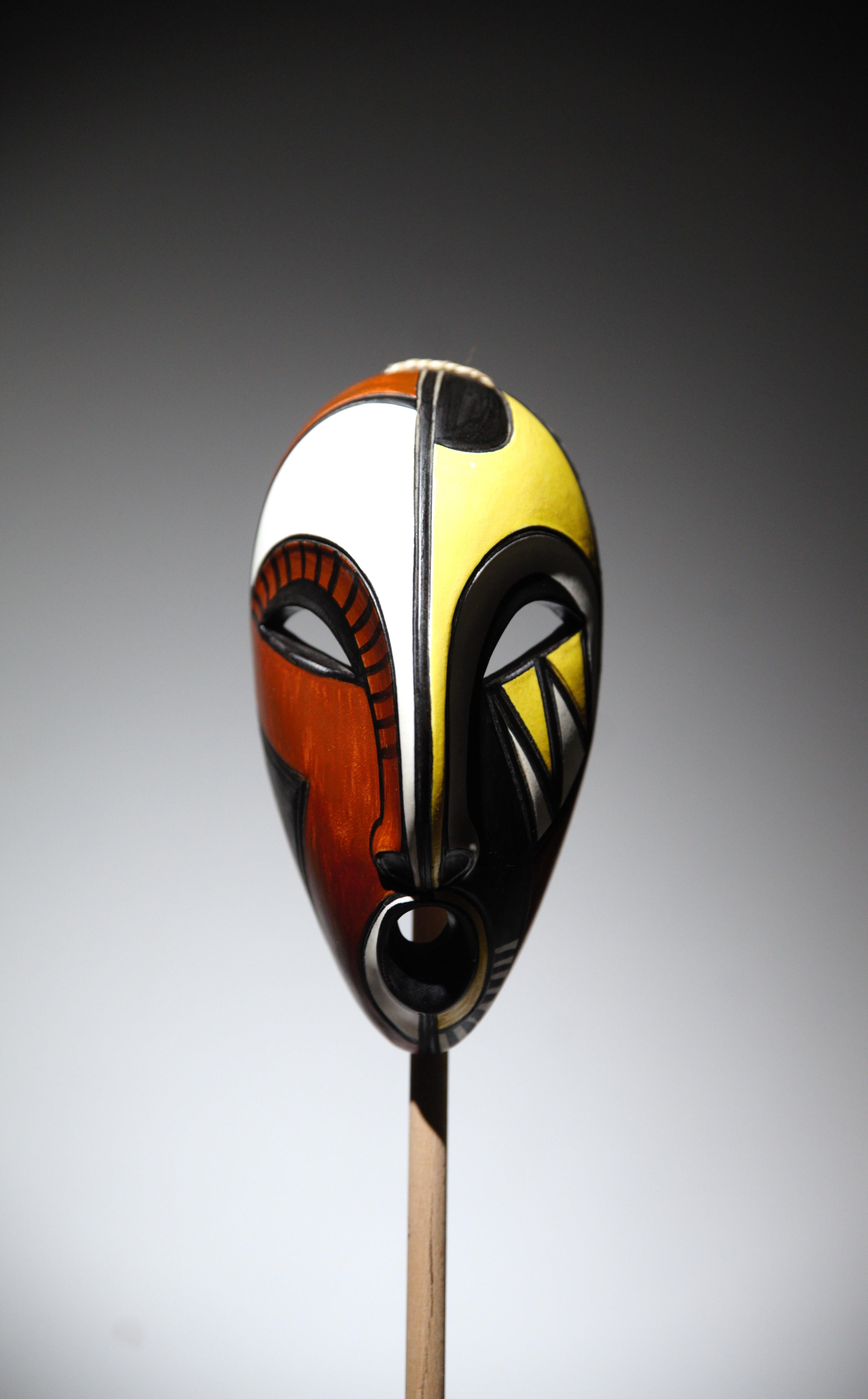 A Primitive Ceramic Mask by Fernand Elchinger France 1960s In Good Condition For Sale In HYÈRES, FR