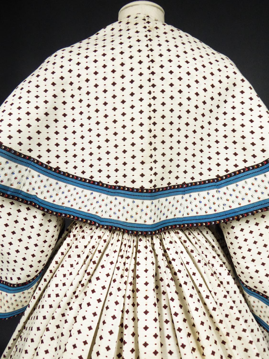 A Printed Cotton Crinoline Day Dress - France Napoleon III Period Circa 1865 5