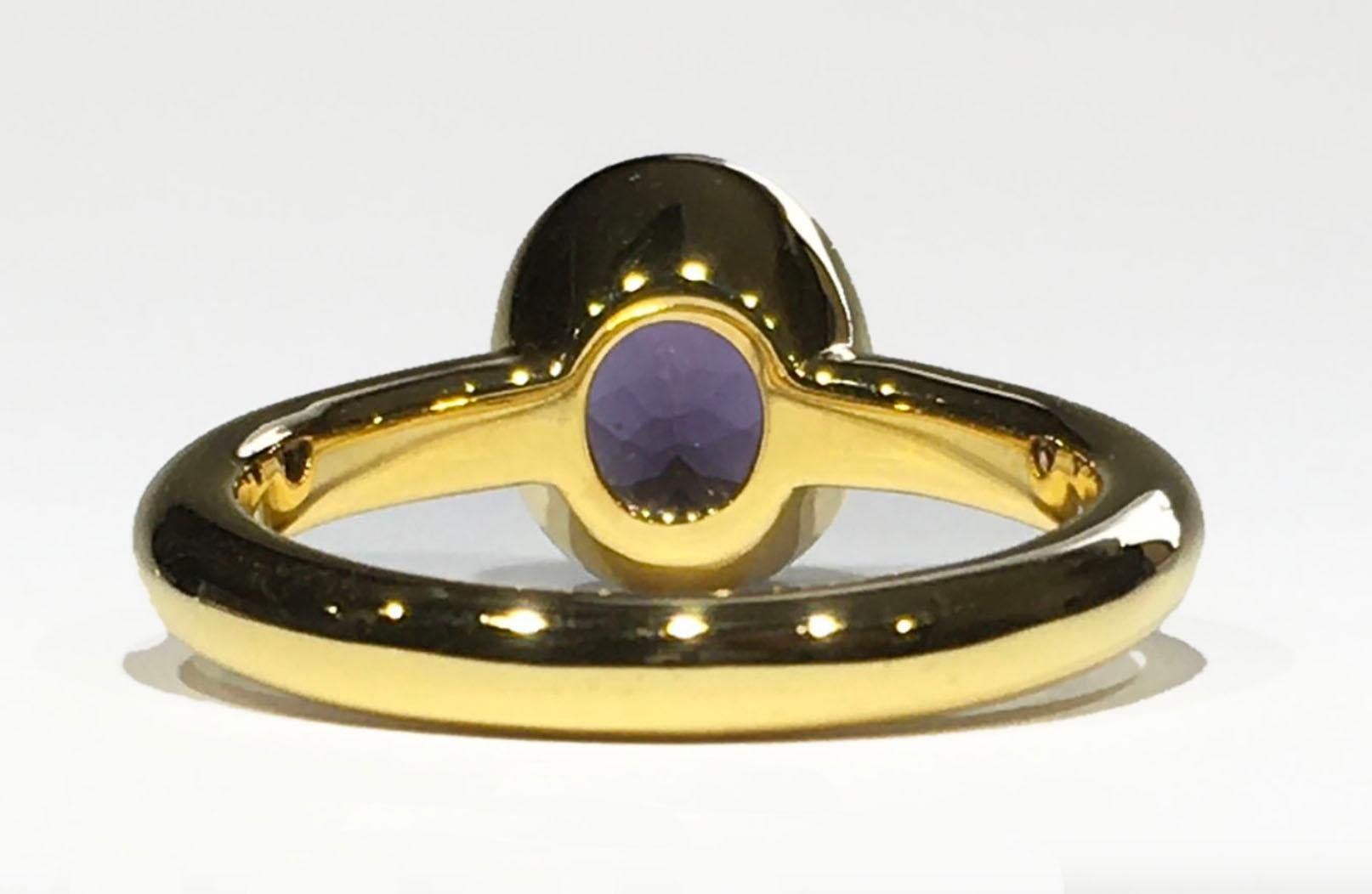 A Kary Adam Designed Purple Spinel Ring Set in 14 Karat Yellow Gold For Sale 3