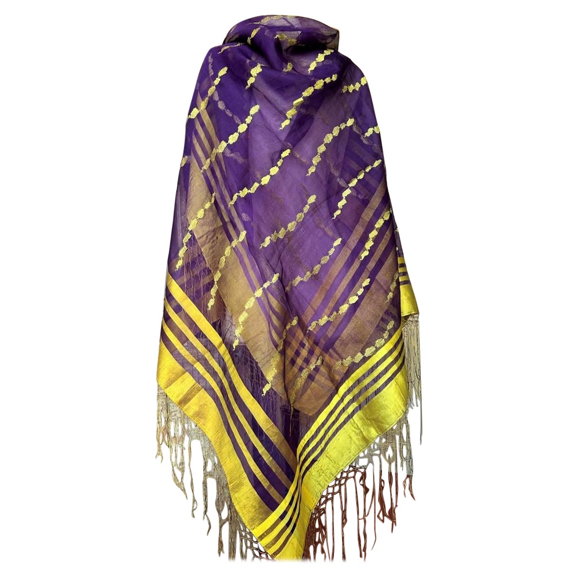 A Purplish silk gauze shawl with golden yellow brocade - Central Asia early 20th