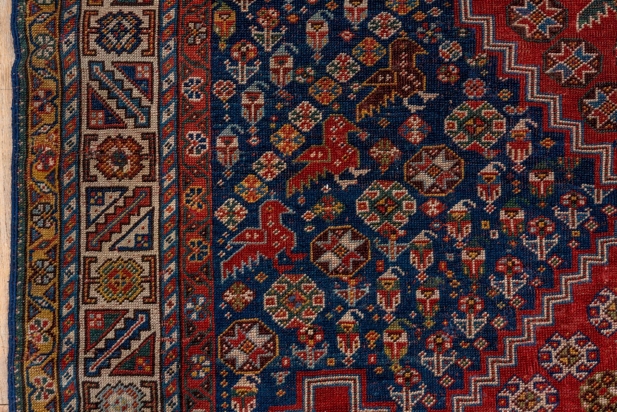 A Qashqai Rug circa 1920 In Good Condition For Sale In Philadelphia, PA
