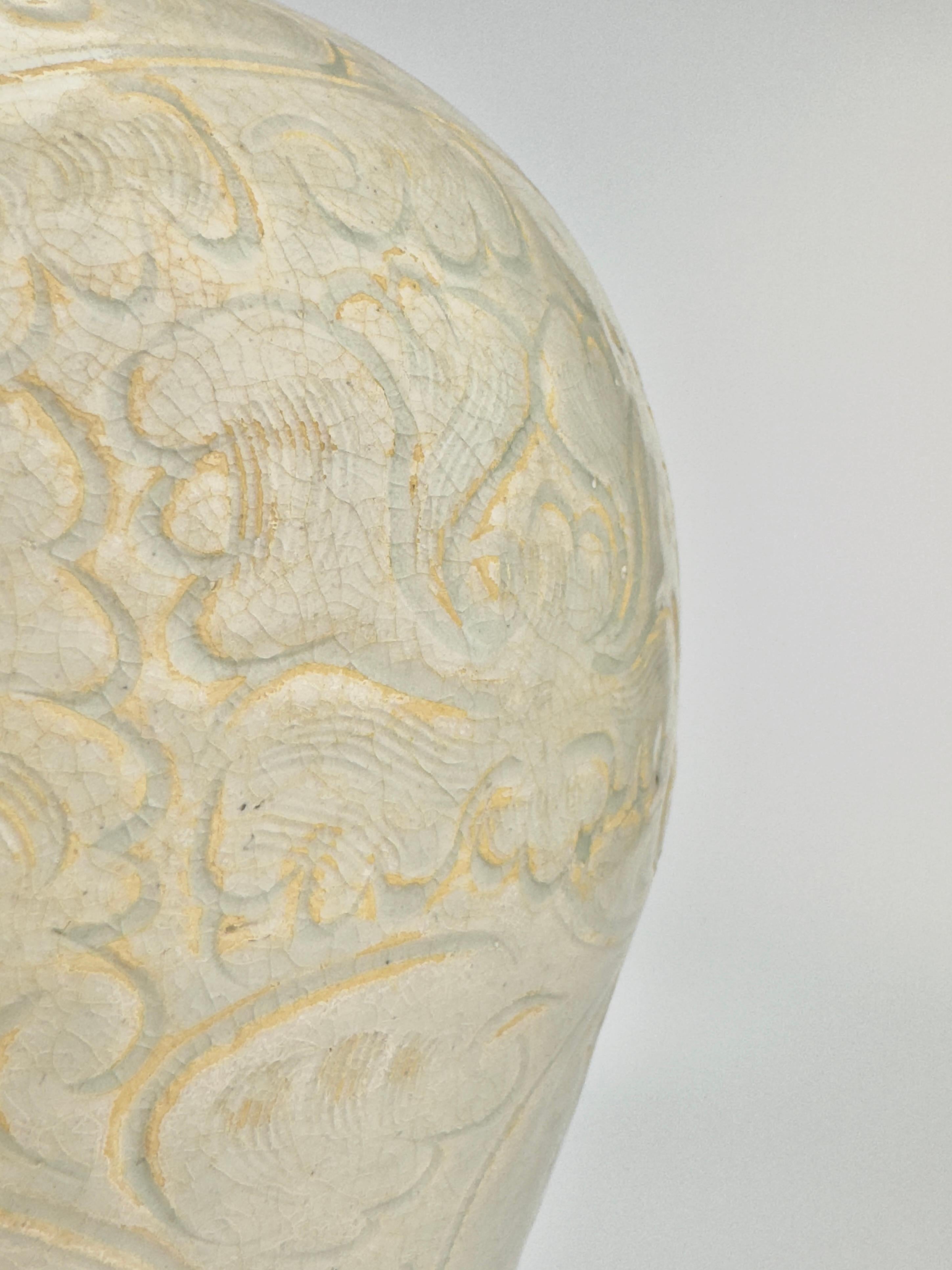 Porcelaine Meiping sculptée de Qingbai, dynastie Song en vente 9