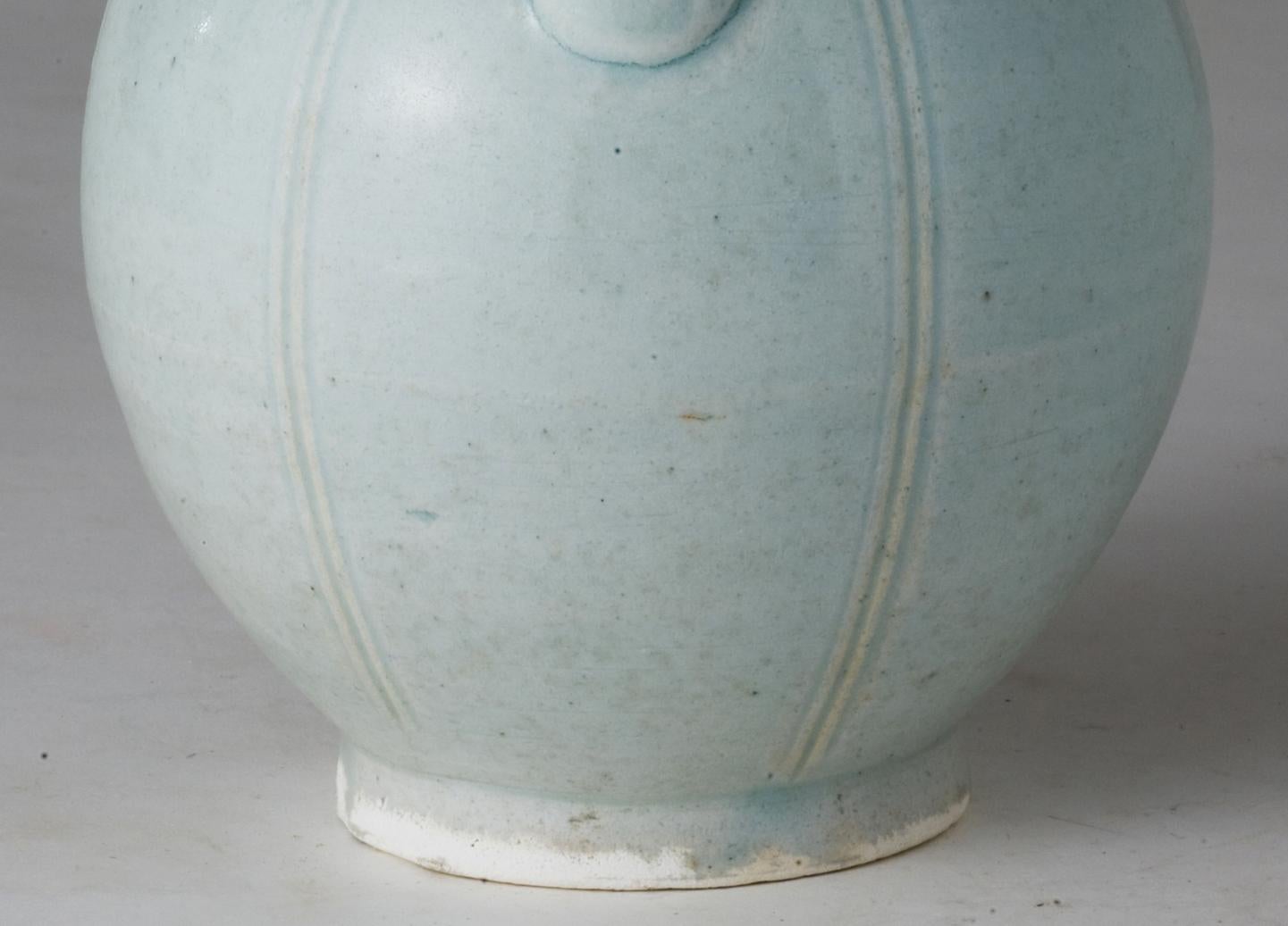 Céramique Aiguière Qingbai et couvercle en forme de lion, dynastie Song en vente