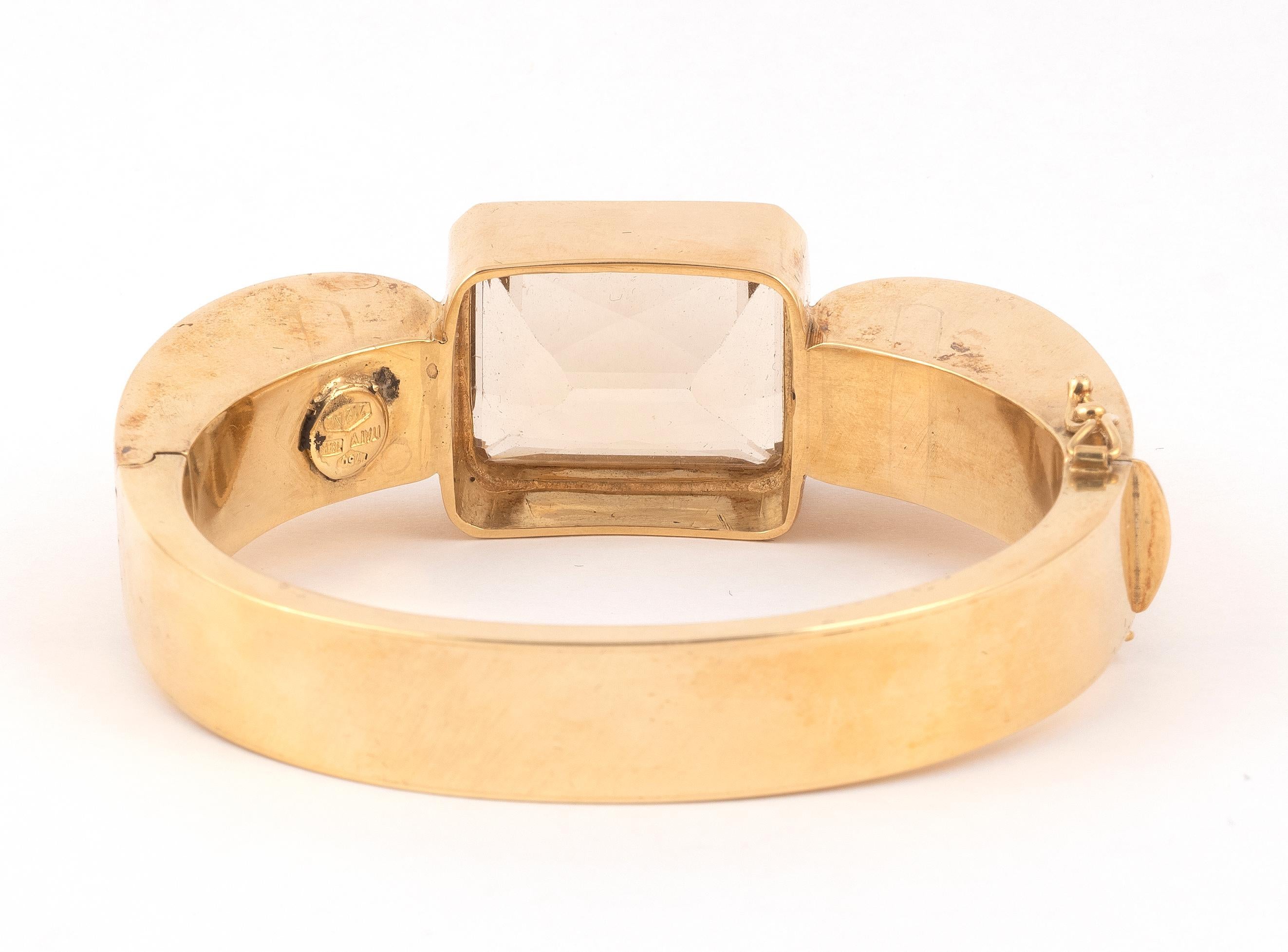 Retro Quartz and 18k Gold Hinged Bangle Bracelet For Sale