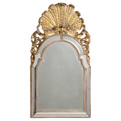Queen Anne 'Baroque Shell' Gilt Mirror, c.1710