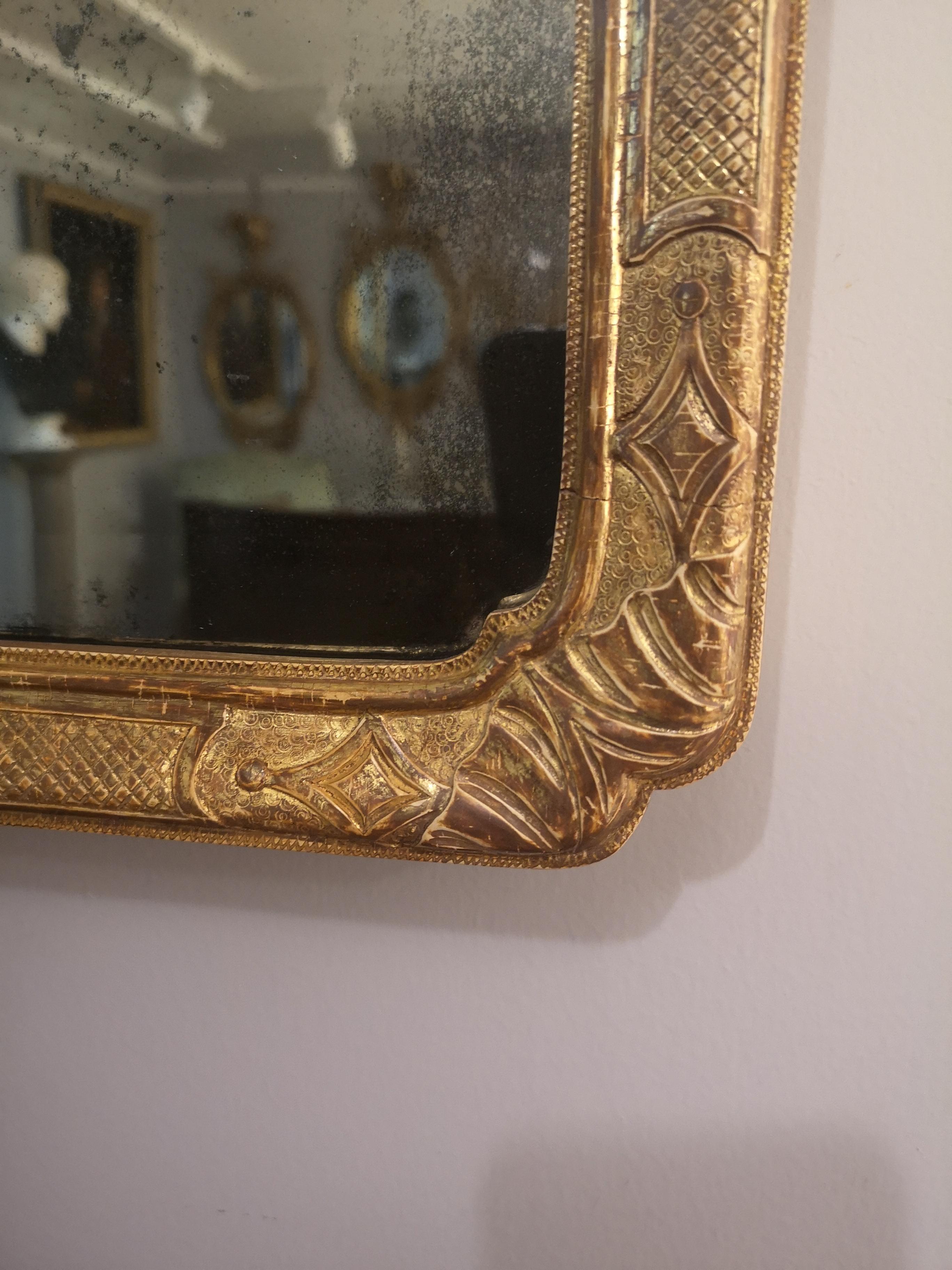 European Queen Anne Triple Plate Gilded Wood and Gesso Overmantel Mirror For Sale