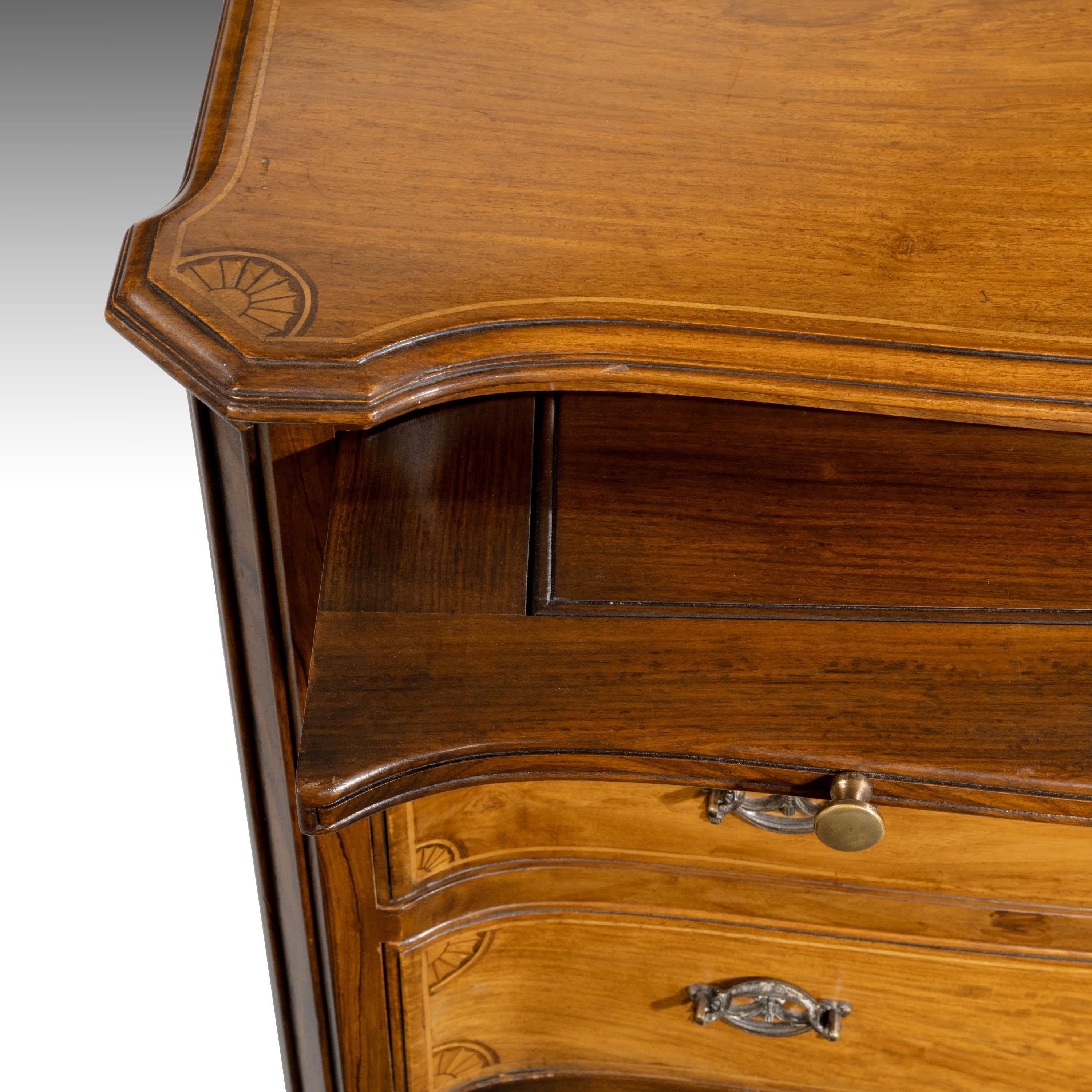 Quite Exceptional Early 20th Century Serpentine Fronted Mahogany Commode 5