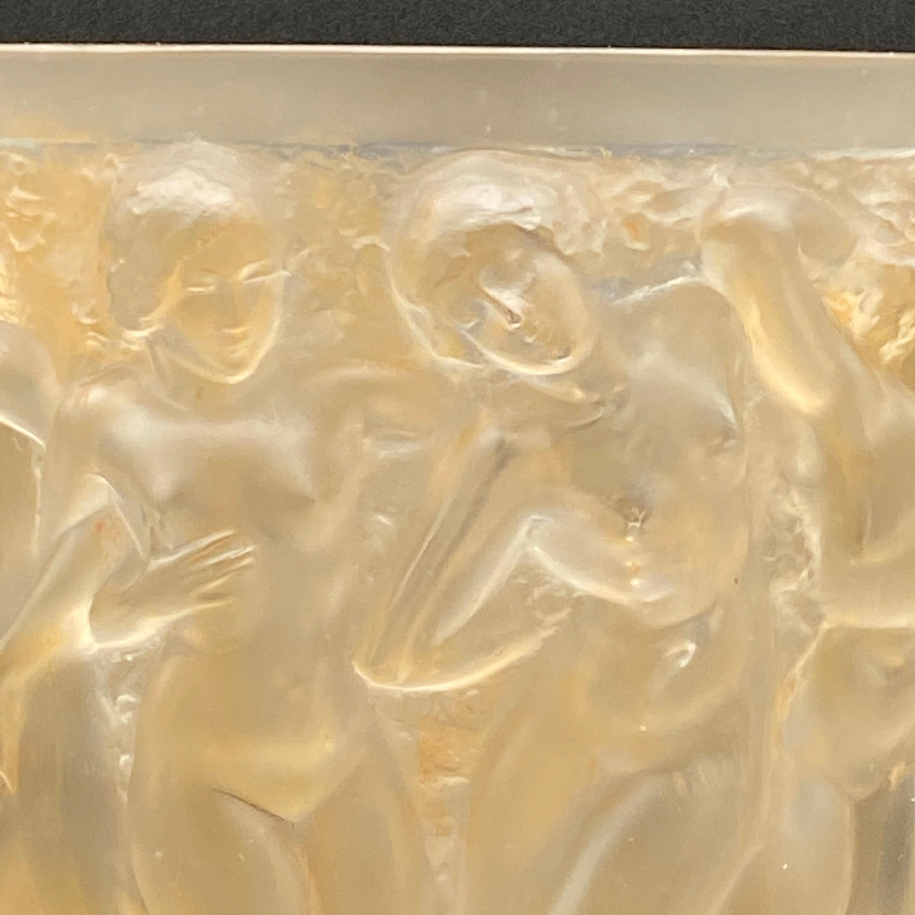 Verre Vase de Bacchantes de R. Lalique en vente