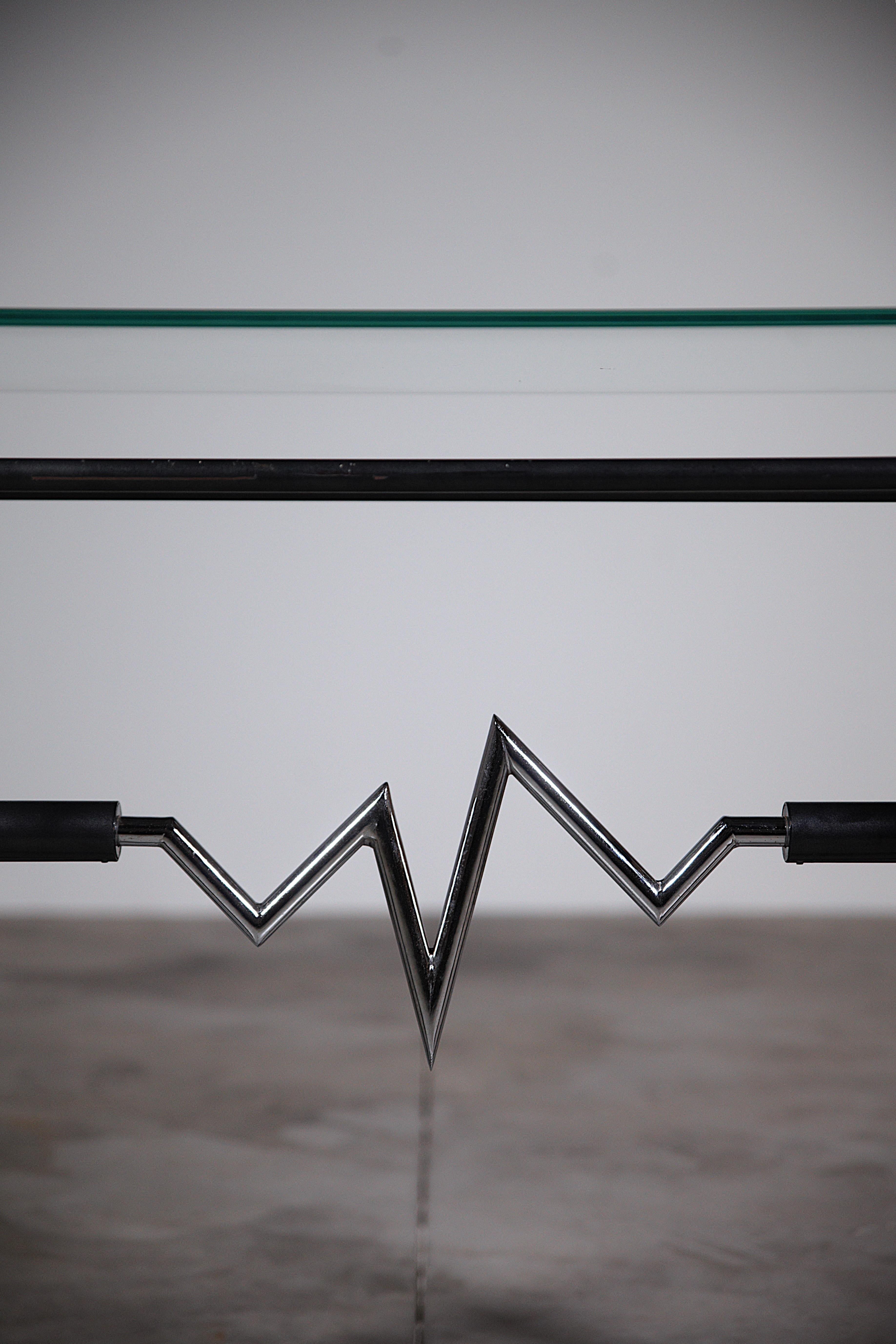 A Radical Console by Leopold Gest France 1980s In Good Condition For Sale In HYÈRES, FR