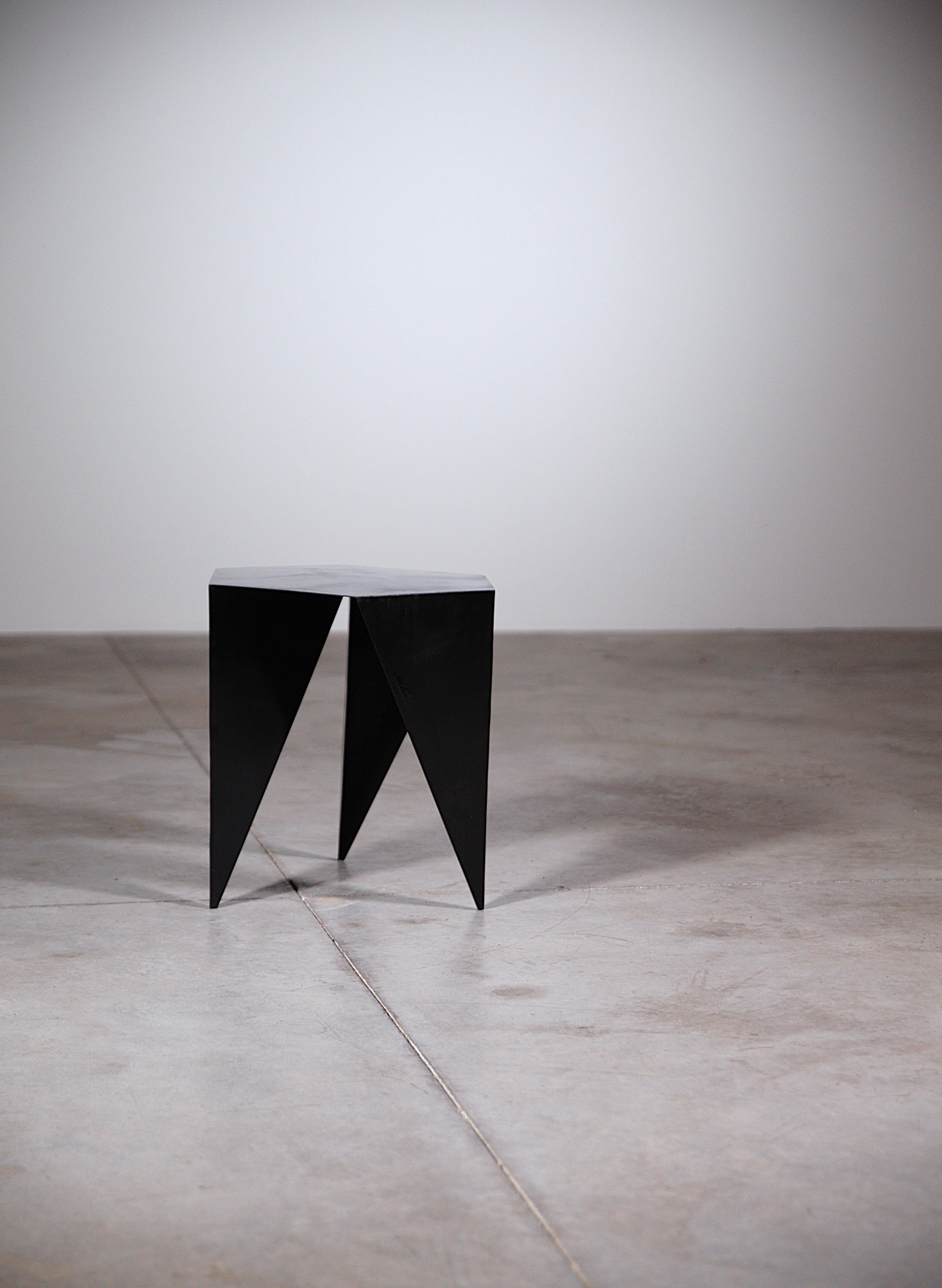 Late 20th Century A Radical Gueridon by Unknown Artist France 1980s For Sale