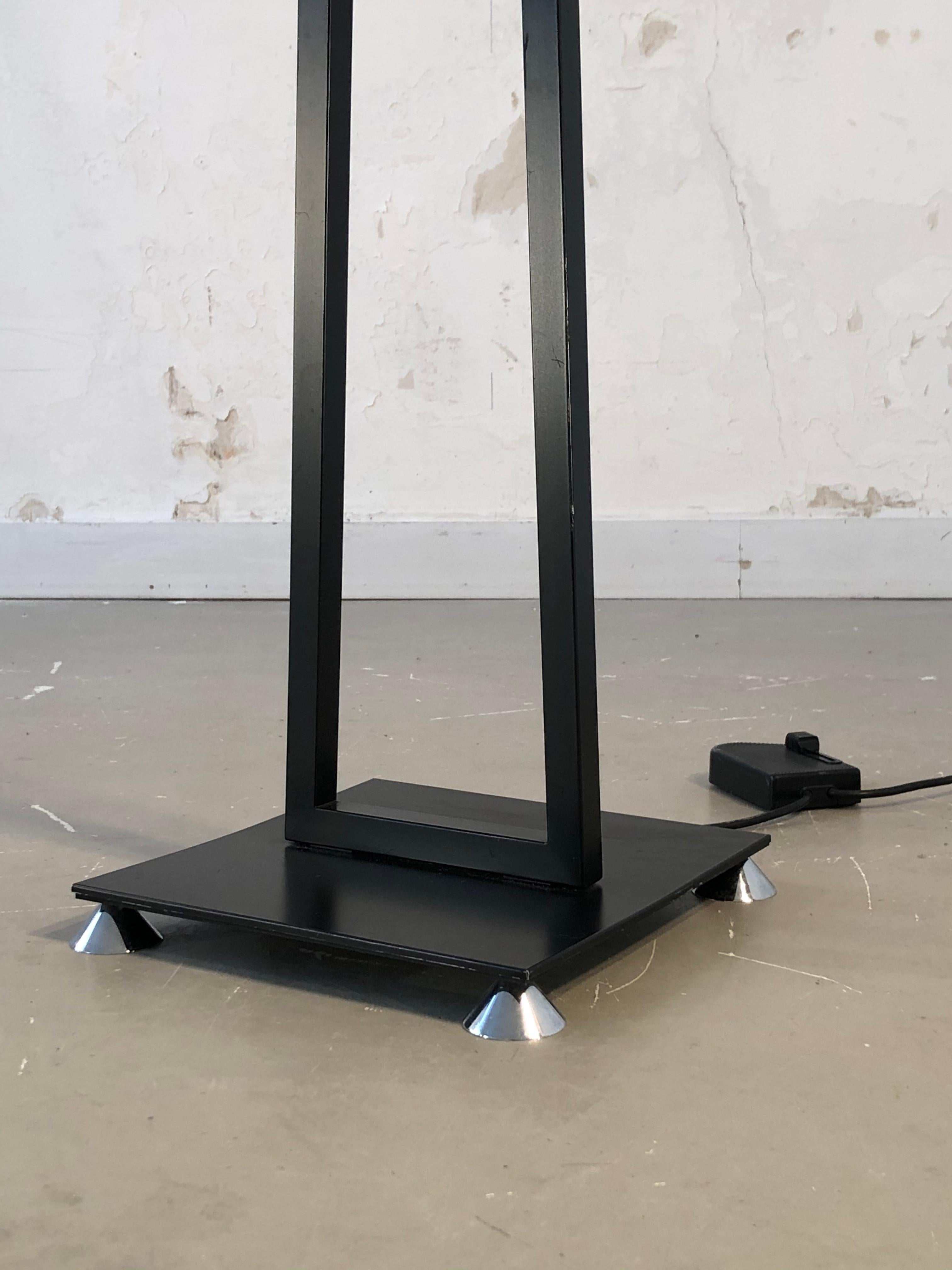 Métal Lampadaire RADICAL Minimal POST-MODERN de VERRE LUMIERE, France 1980 en vente