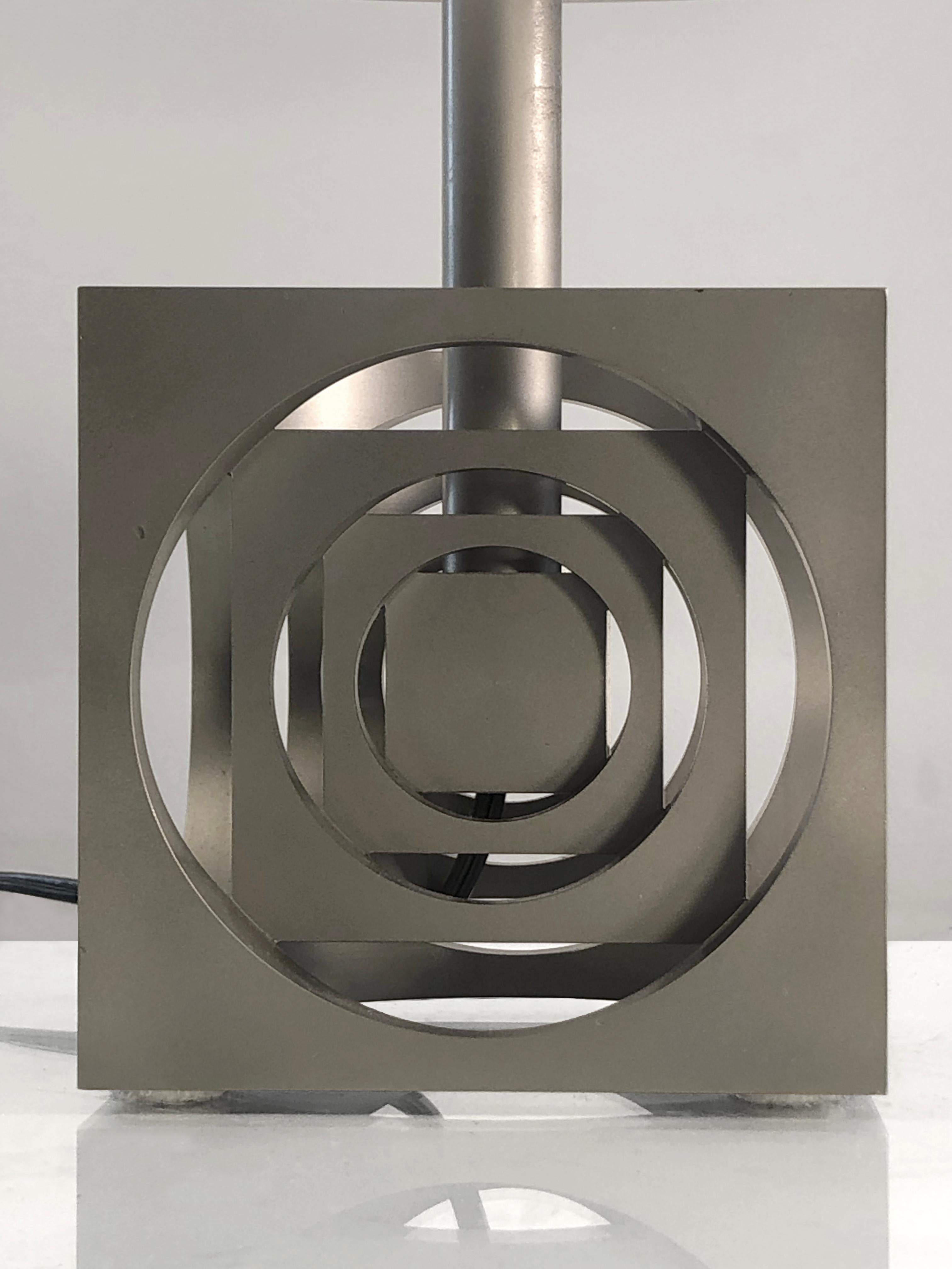 LÁMPARA DE MESA KINÉTICA Radical OP-ART Escultura de ANDRE GALATY, Francia 1970 Posmoderno en venta