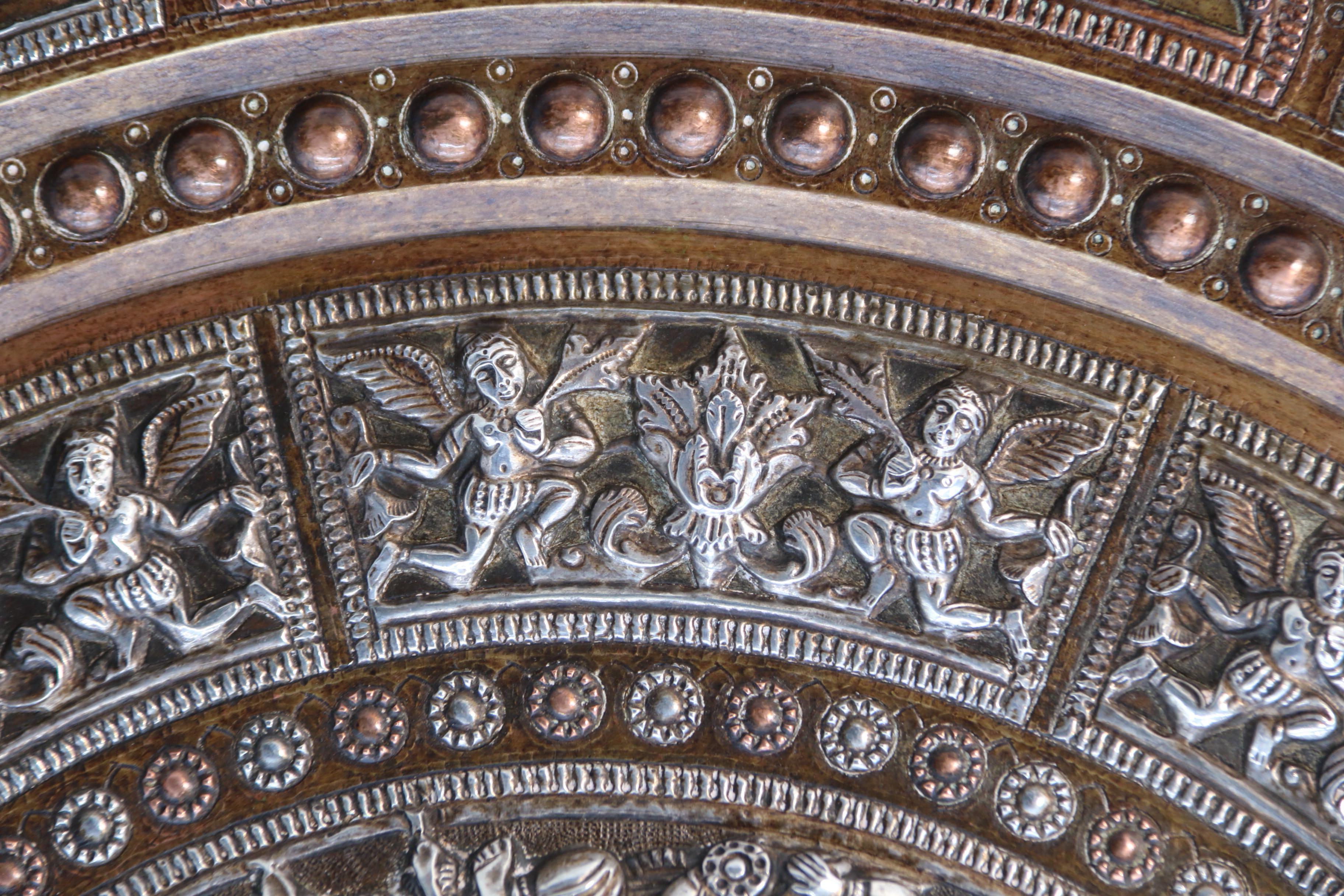 A Raj period silver, copper and brass repousse work charger, Indian circa 1900 For Sale 3