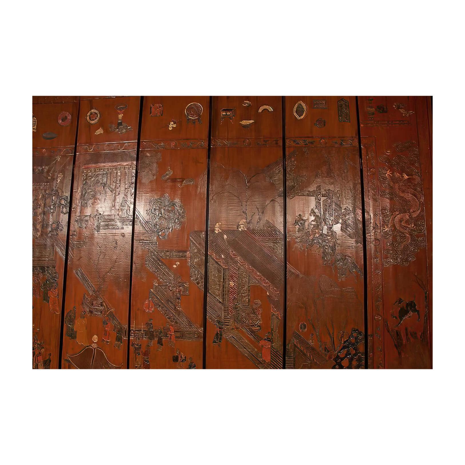 Wood Rare 17th Century 12 Panel Chinese Coromandel Screen