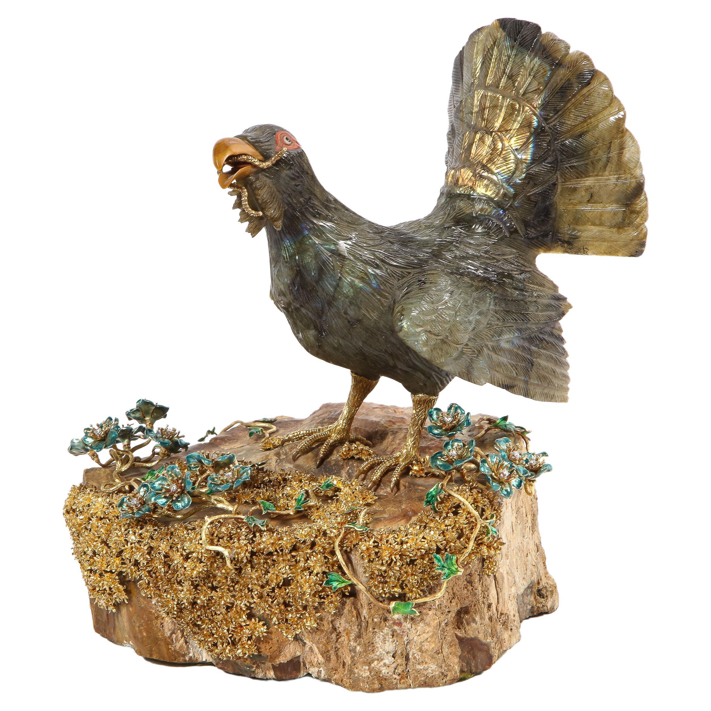 Raro pájaro pavo de labradorita tallado y montado en oro de 18 quilates, esmalte y diamantes
