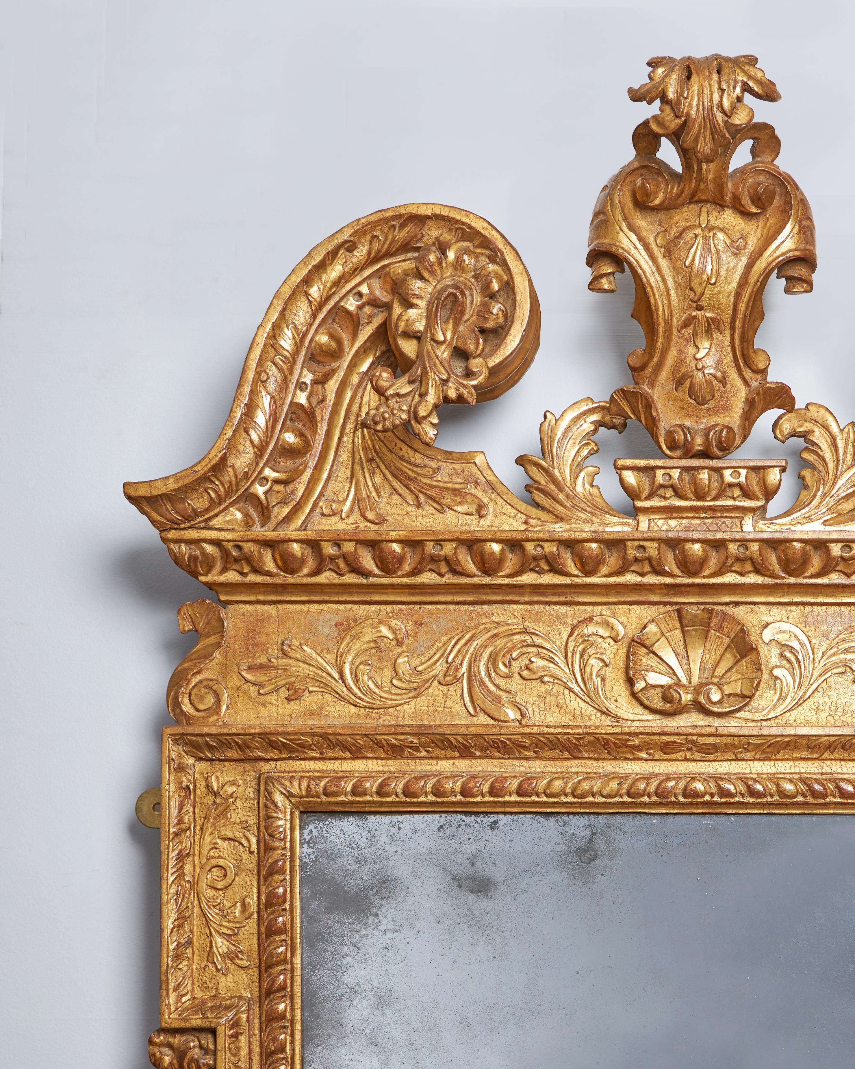 A Rare 18th Century George II Carved Cut Gesso and Giltwood Mirror, Circa 1730 In Good Condition For Sale In Oxfordshire, United Kingdom