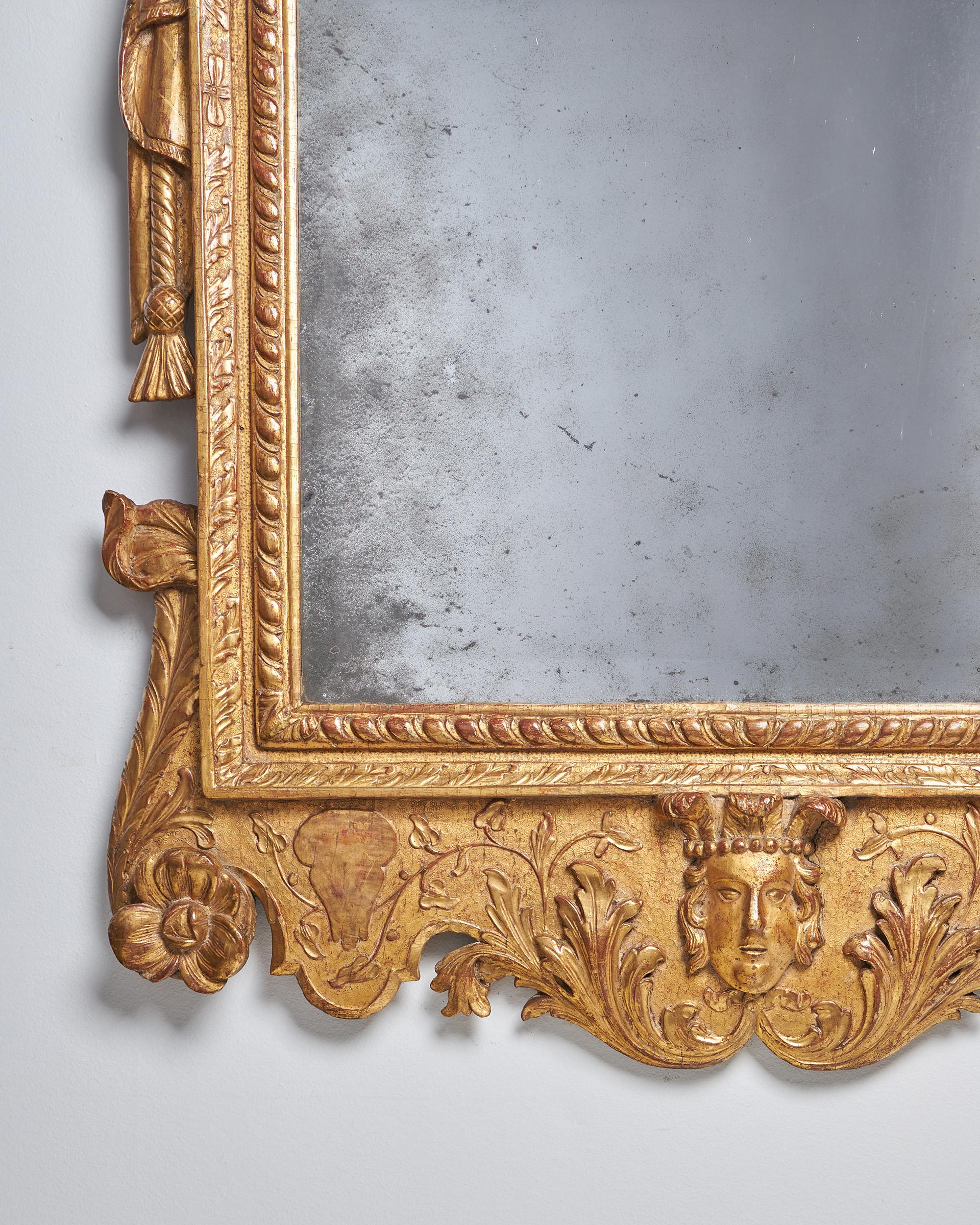 A Rare 18th Century George II Carved Cut Gesso and Giltwood Mirror, Circa 1730 For Sale 2