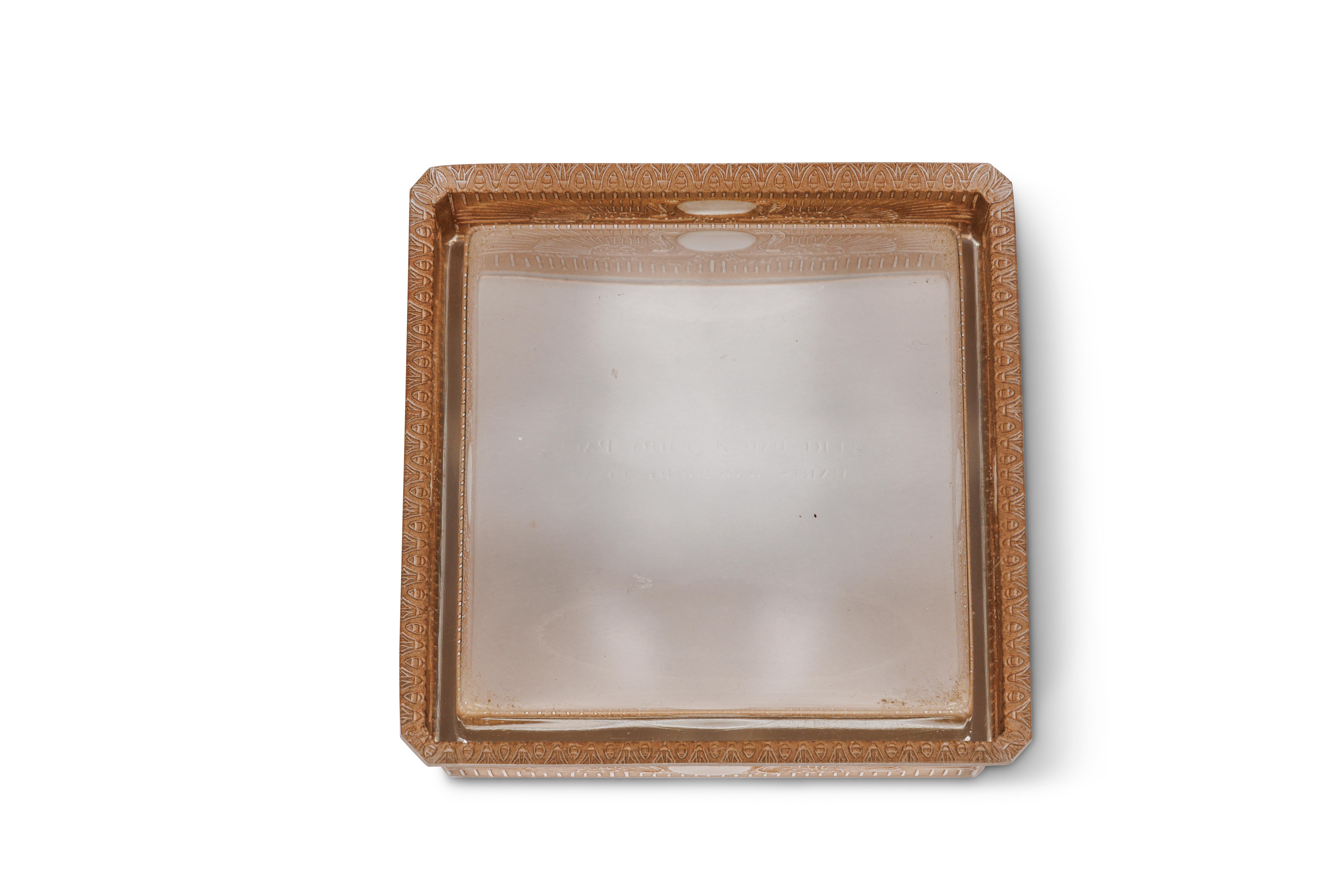 A Rare 1924 'King Fouad I' Box by René Lalique For Sale 1