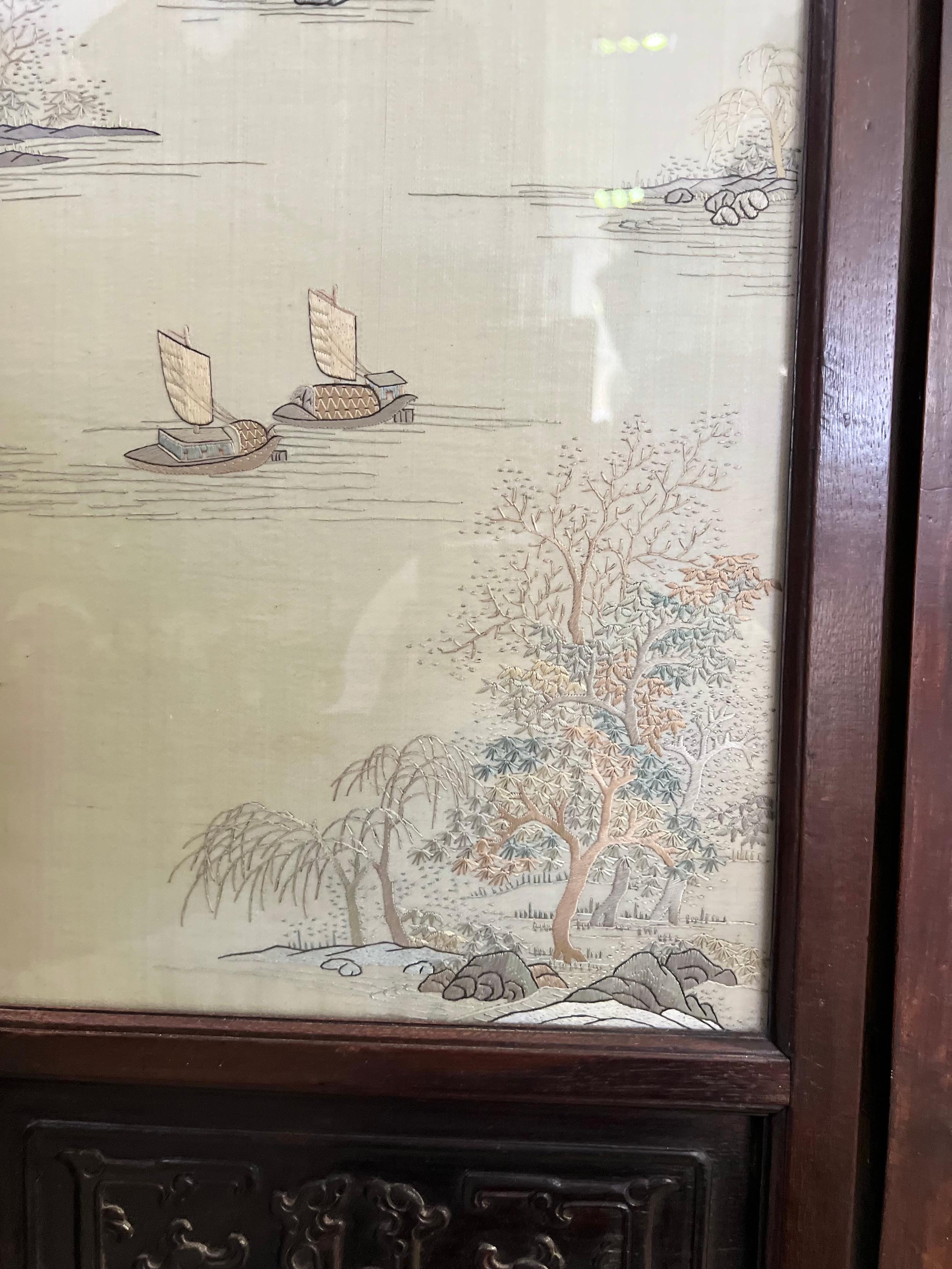 A 19th Century Chinese Silk Embroidery & Hardwood Floor Screen For Sale 7