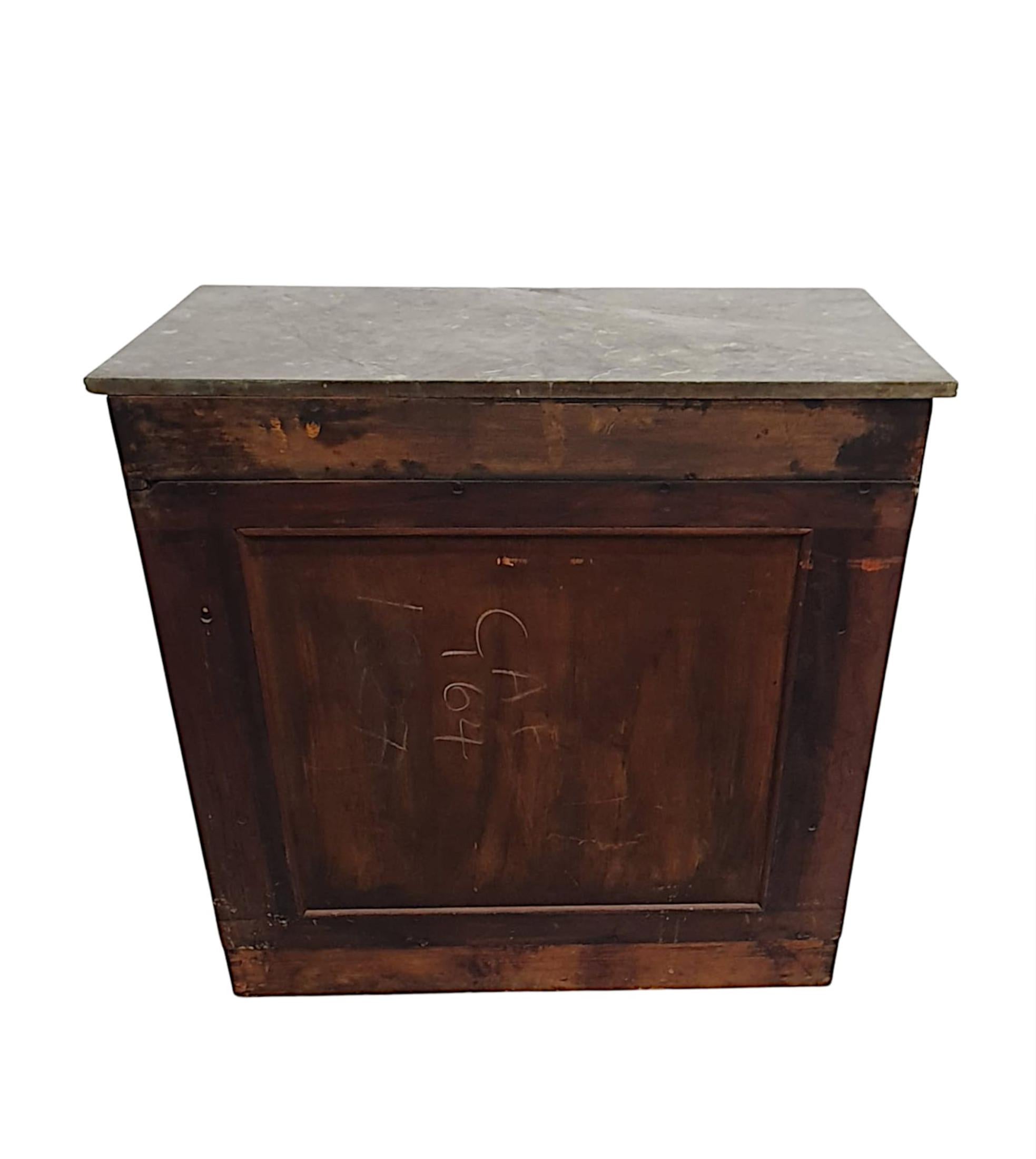 Rare table console du 19ème siècle à plateau en marbre  en vente 1