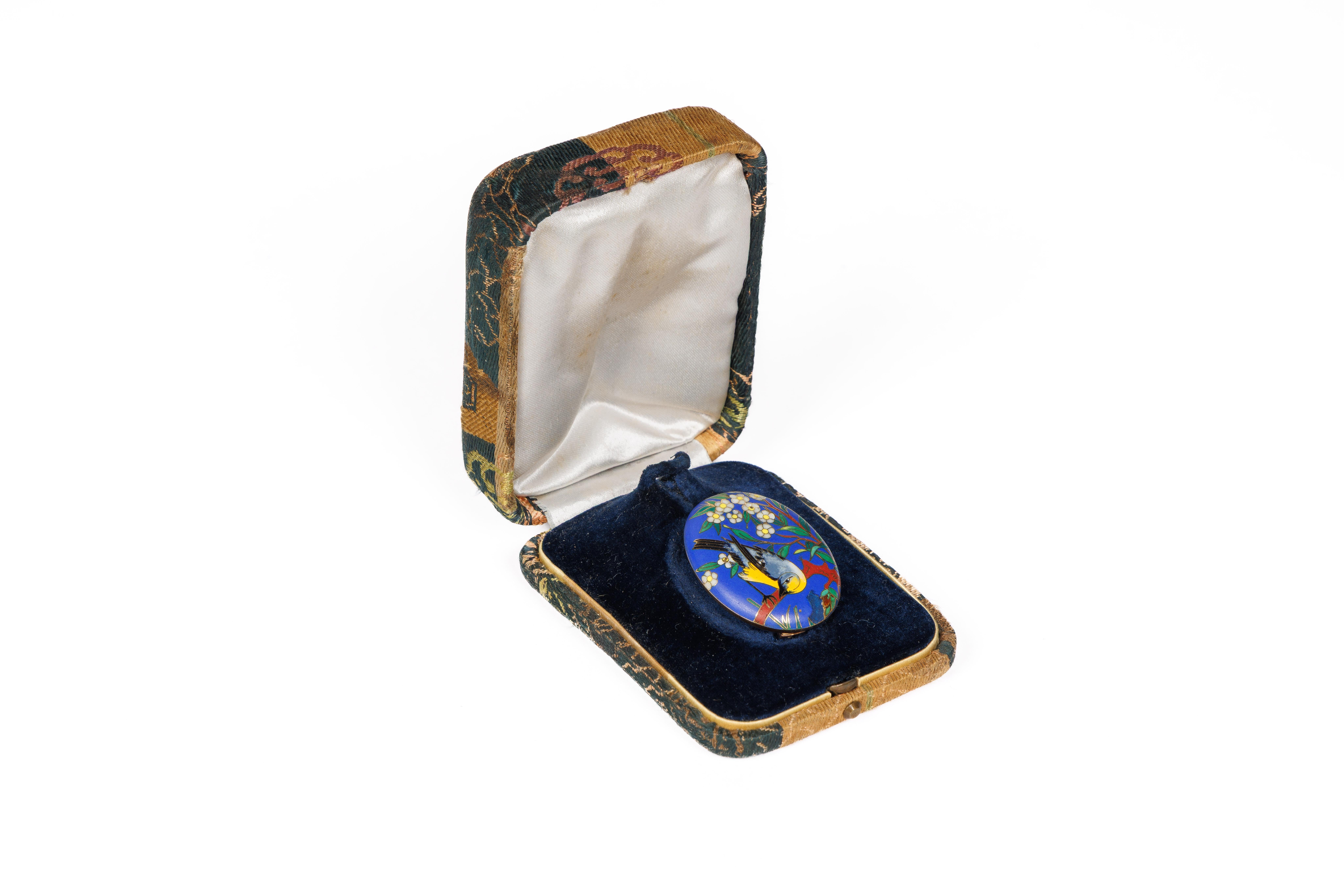 French A Rare Alexis Falize Antique Gold and Cloisonné Enamel Locket, Circa 1867 For Sale