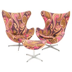 Rare and Exceptional Pair of Arne Jacobsen for Fritz Hansen Egg Chairs 