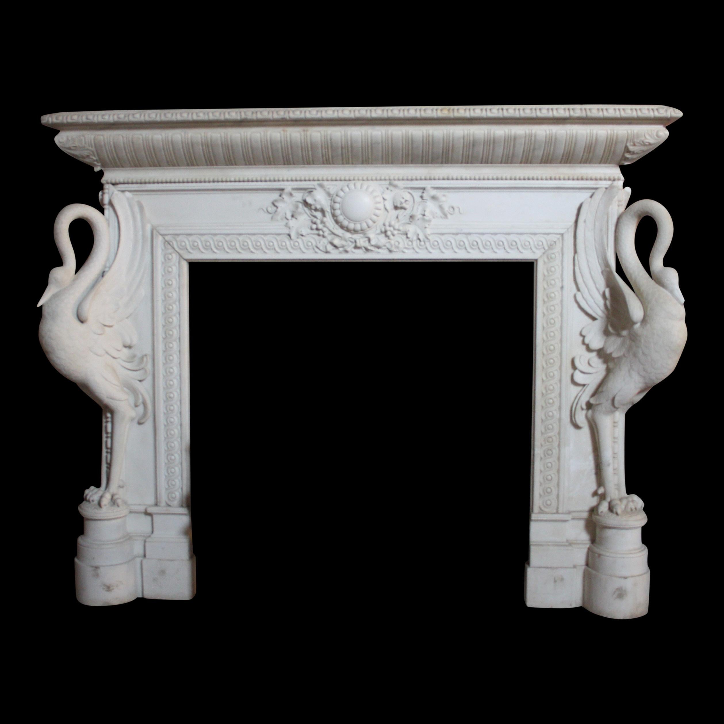 Rare and Exceptional 19th Century Italian Chimneypiece in Statuary Marble For Sale 1