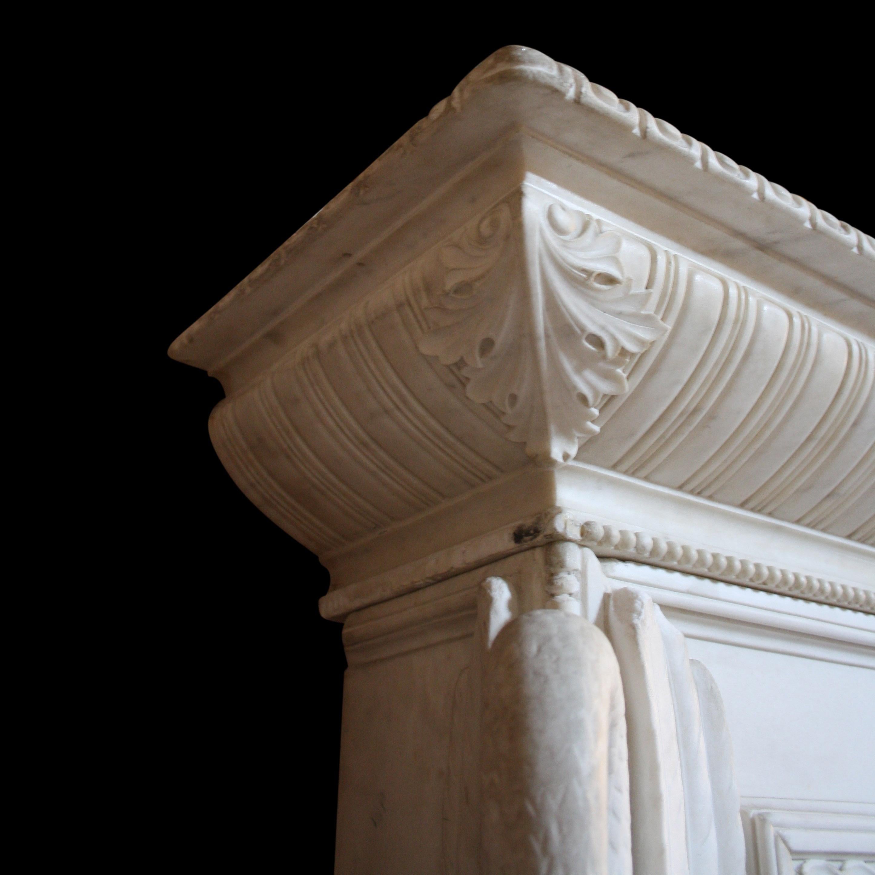 Rare and Exceptional 19th Century Italian Chimneypiece in Statuary Marble For Sale 3