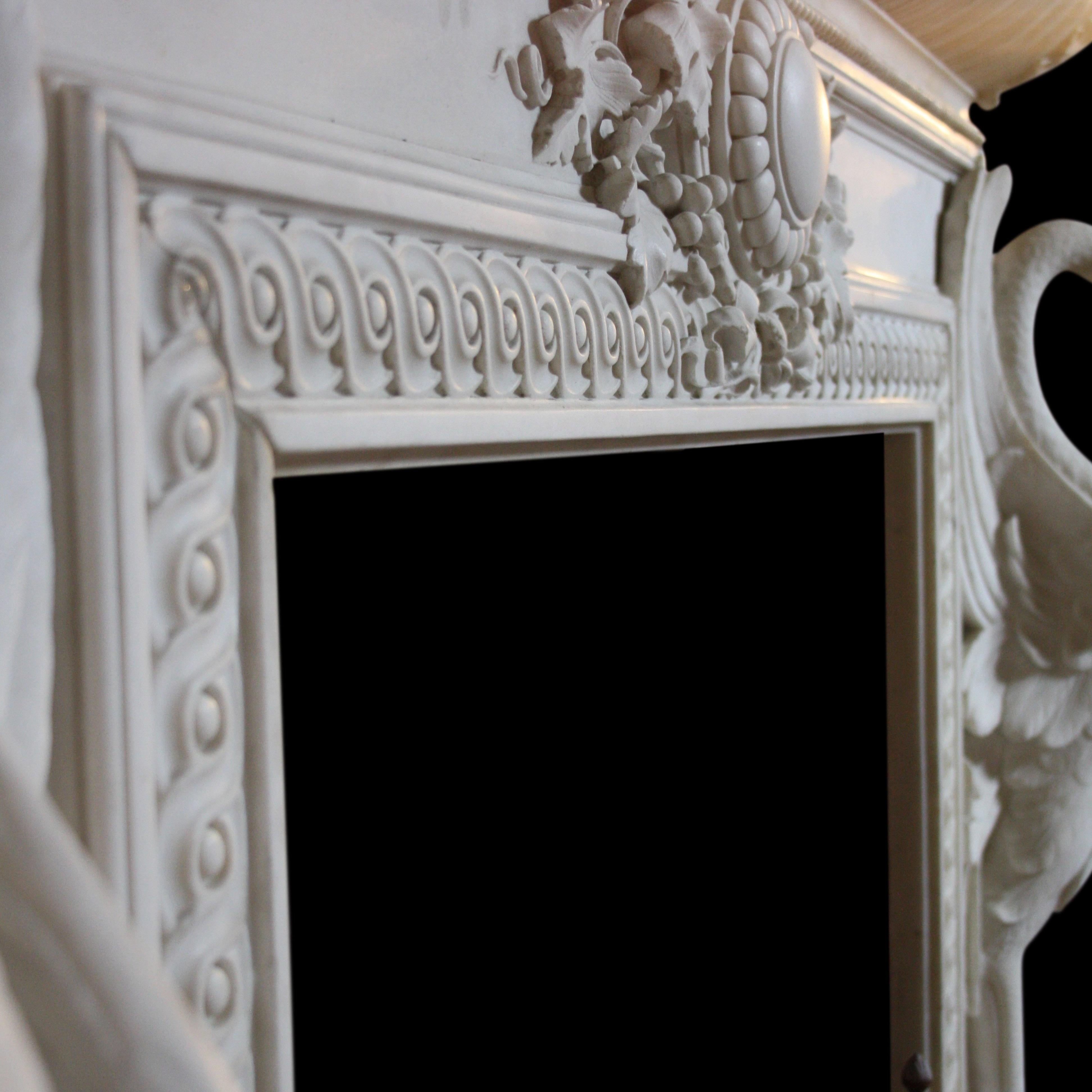 Rare and Exceptional 19th Century Italian Chimneypiece in Statuary Marble For Sale 4
