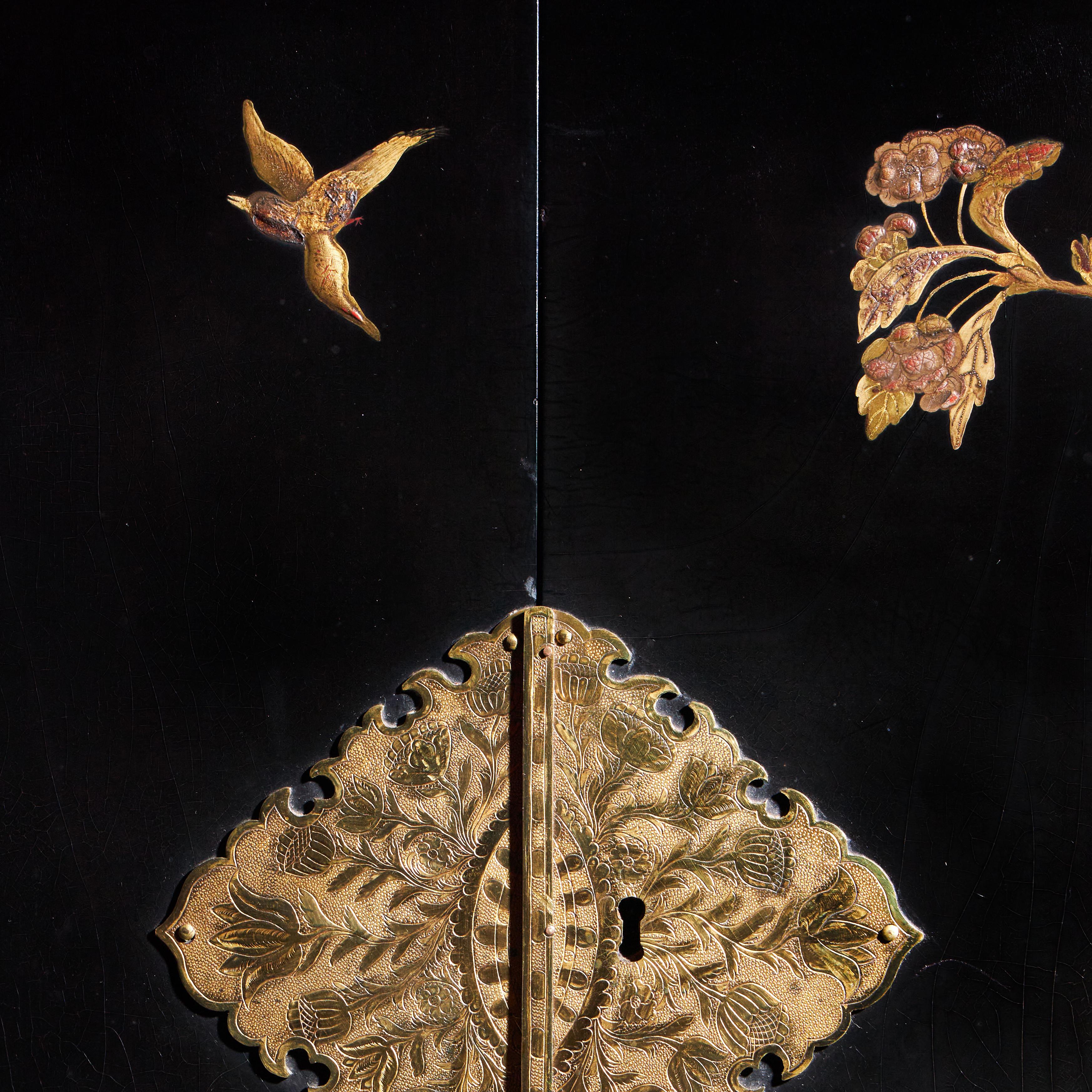 Oak A Rare and Fine George III 18th Century Chinoiserie Lacquer Cabinet on Stand