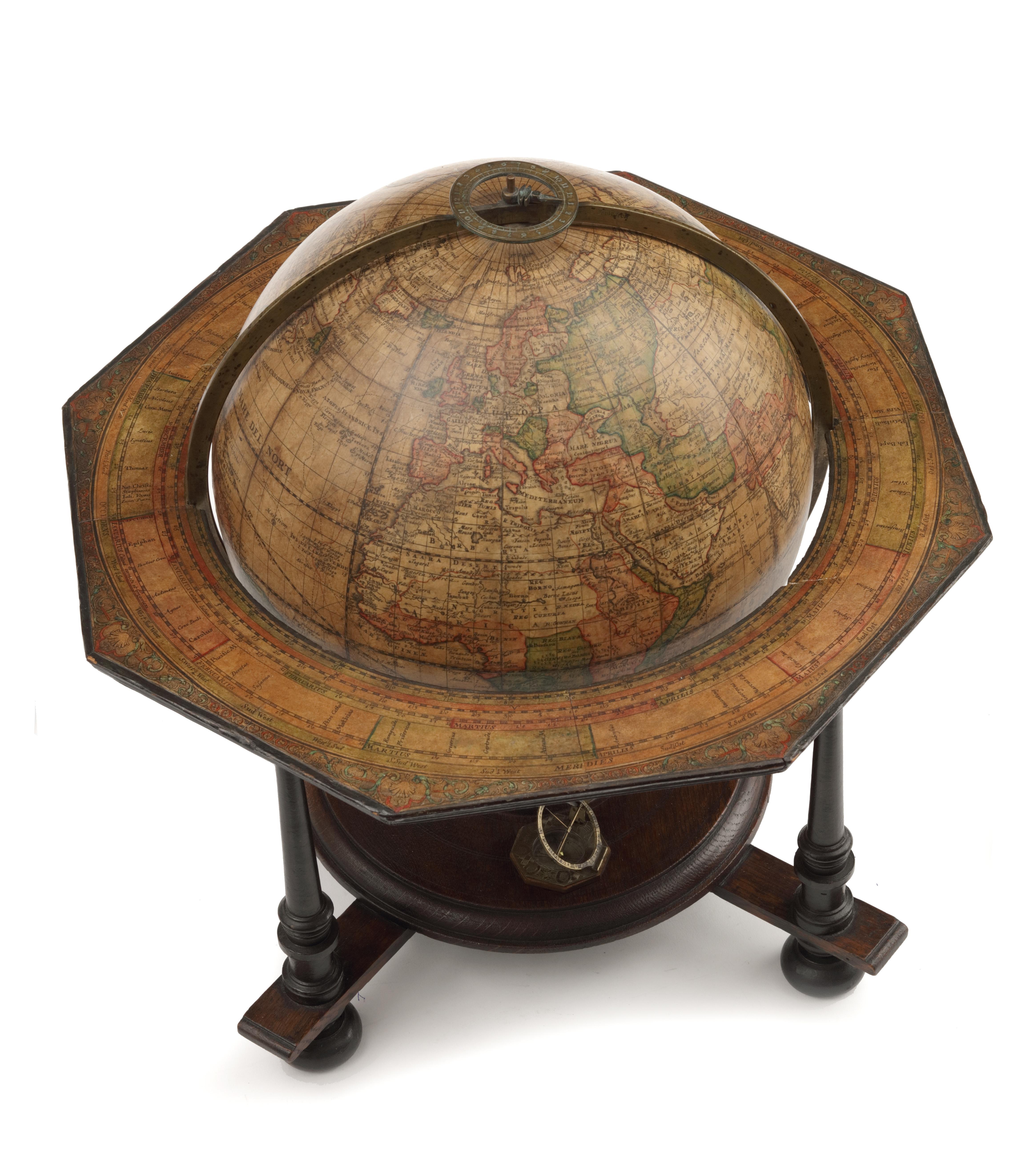 Rare and Fine Terrestrial Table-Globe by Johann Gabriel Doppelmayr '1671-1750' In Good Condition In Amsterdam, NL