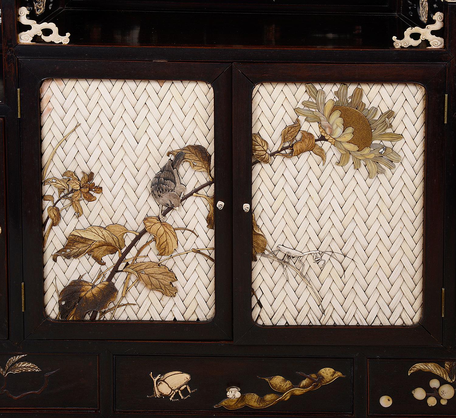 19th Century Rare and Important Japanese Meiji Period Shadona, circa 1890 For Sale