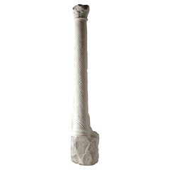 Rare et importante colonne en marbre de la fin de l'époque romaine