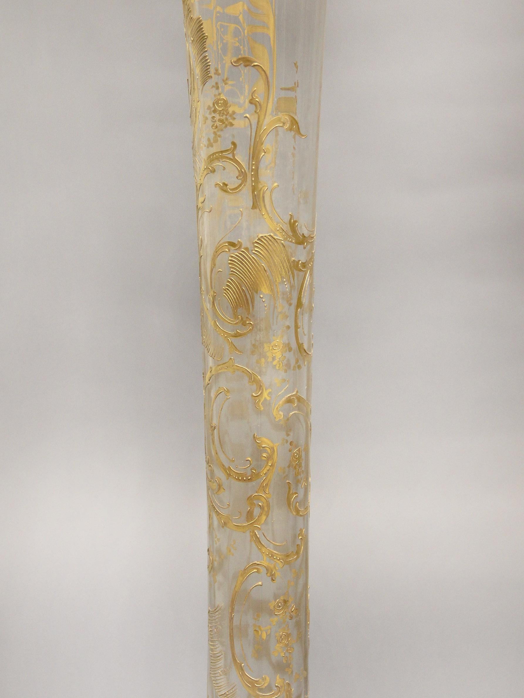 Un raro e impressionante vaso da terra in cristallo di Baccarat della fine del XIX secolo/inizio del XX secolo In condizioni buone in vendita a Long Island City, NY