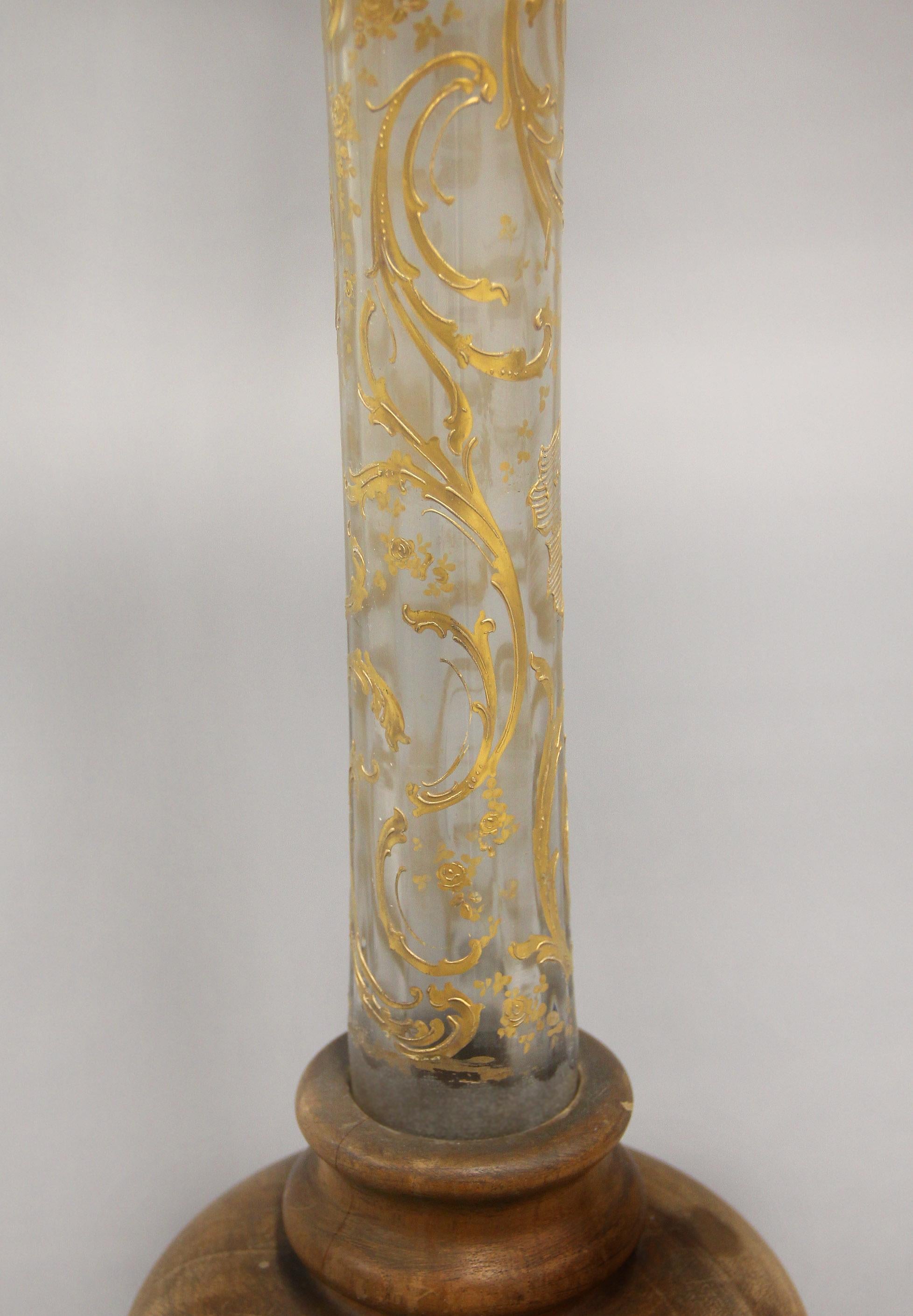 Bronzo Un raro e impressionante vaso da terra in cristallo di Baccarat della fine del XIX secolo/inizio del XX secolo in vendita