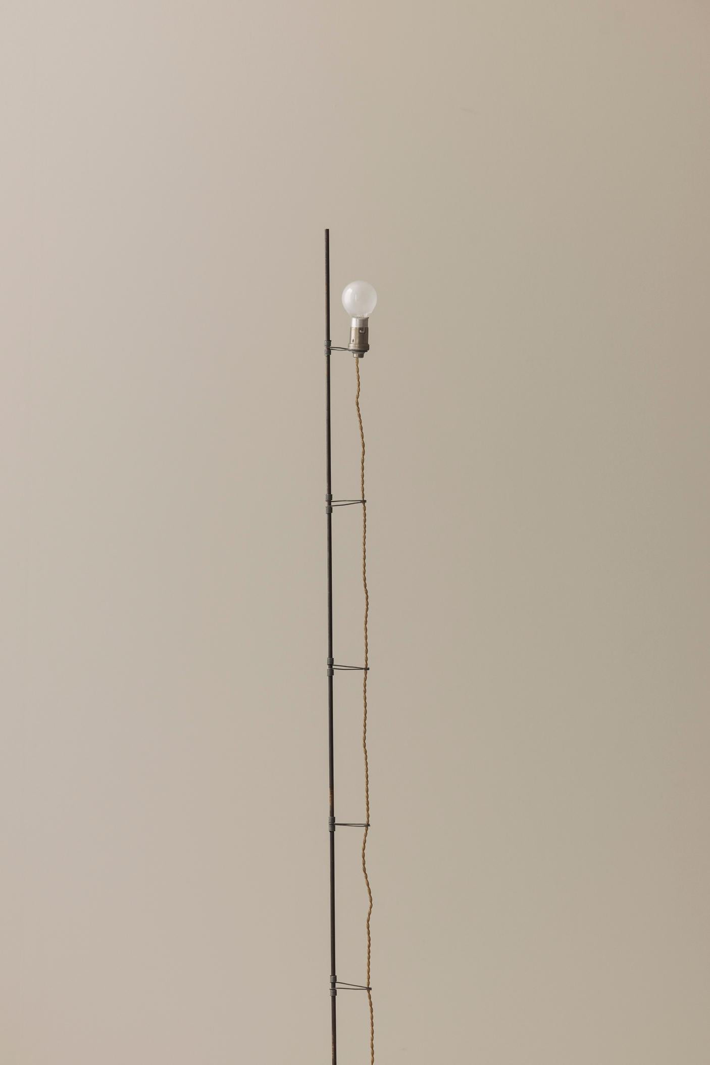 A rare and likely one-off minimal floor lamp in metal and concrete, France 1950s (Französisch) im Angebot