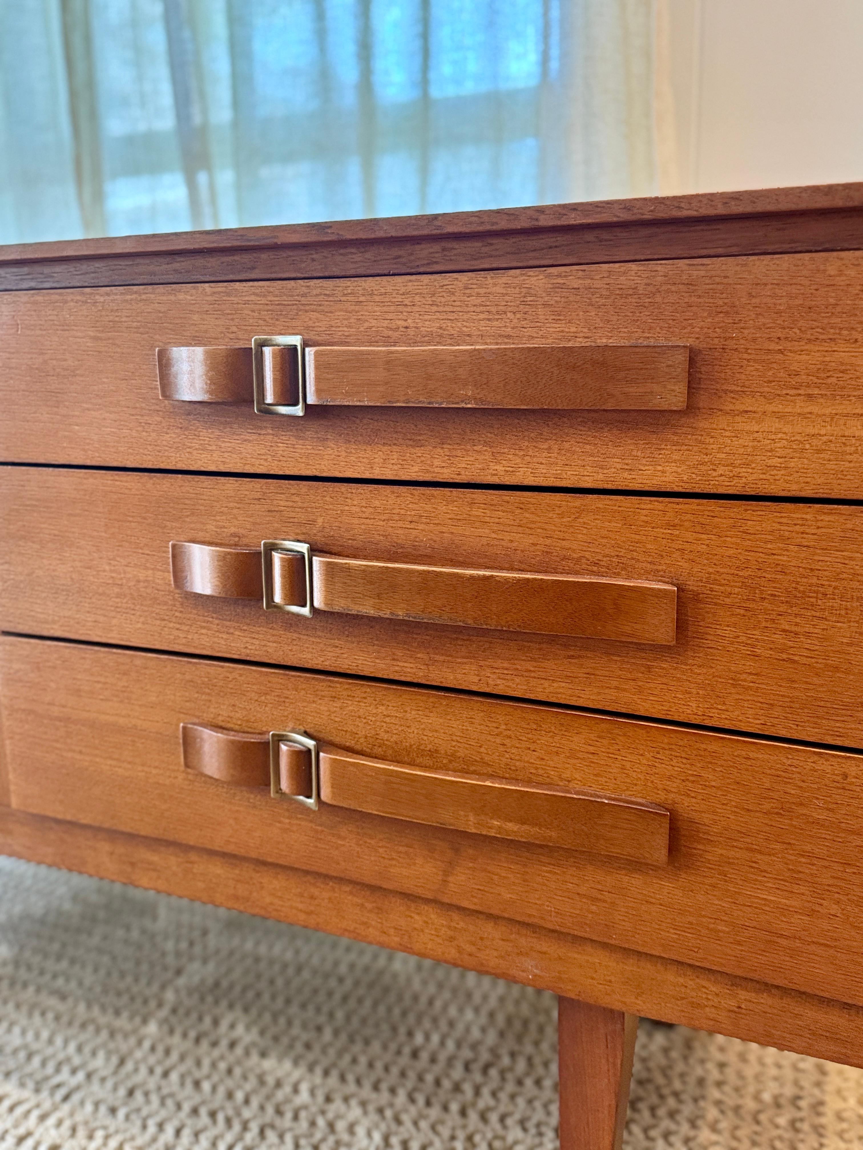 A rare and stunning mid century modern sideboard by Beautility, circa 1950s 3