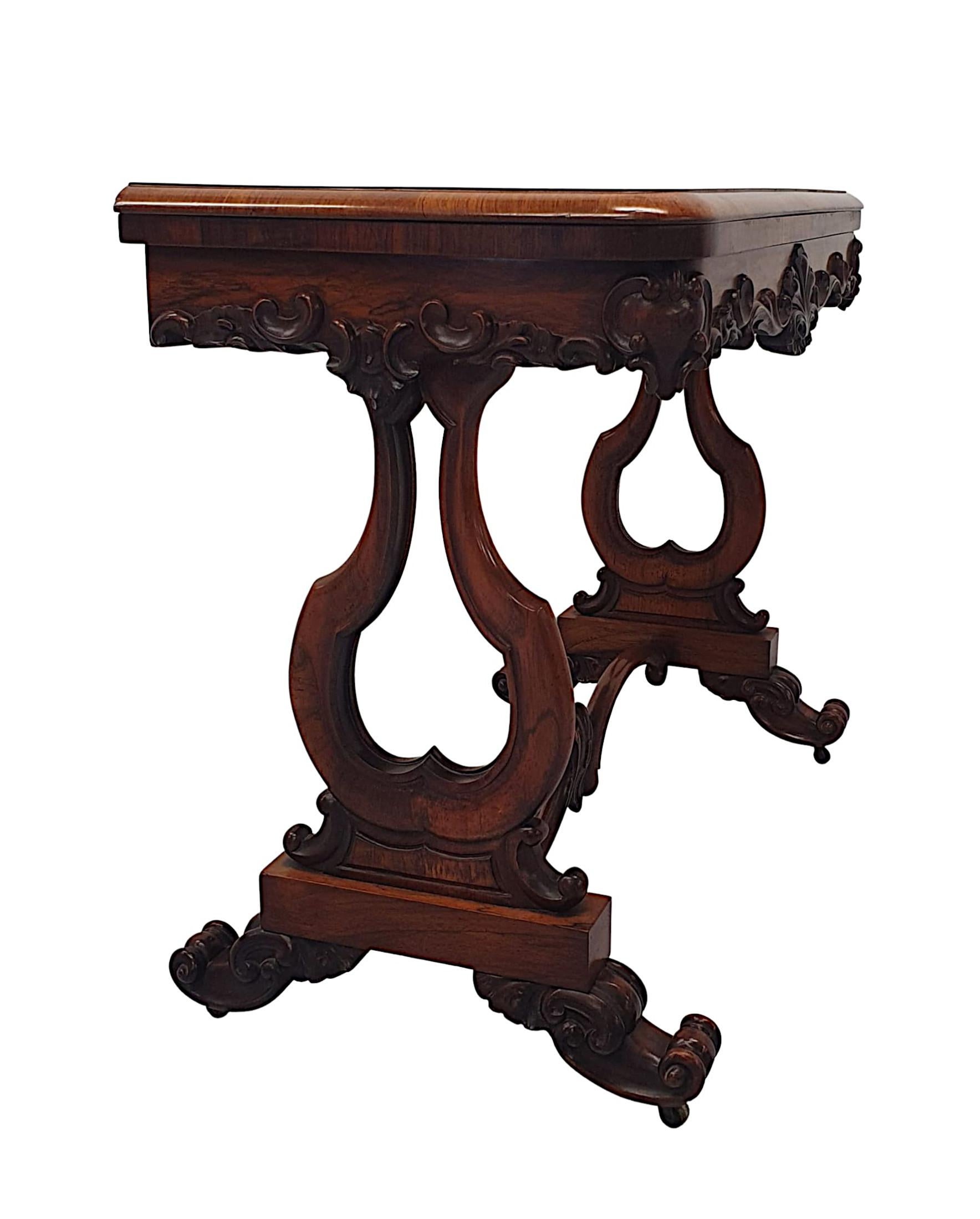 Seltener und ungewöhnlicher Kartentisch mit blattverschluss aus dem frühen 19. Jahrhundert (Messing) im Angebot