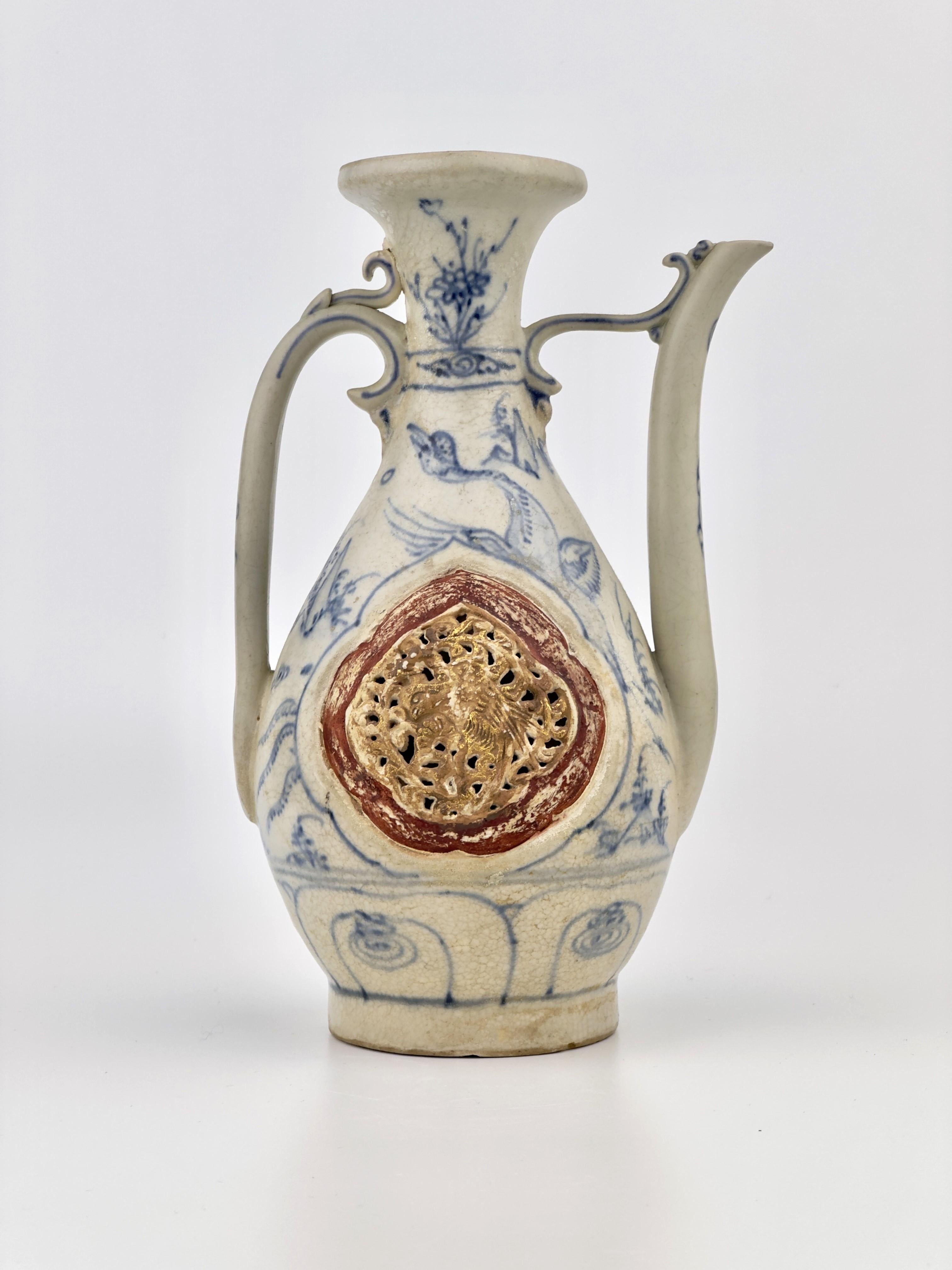 Ming A Rare Gilted Annamese Blue and white Ewer, Circa 15th Century For Sale