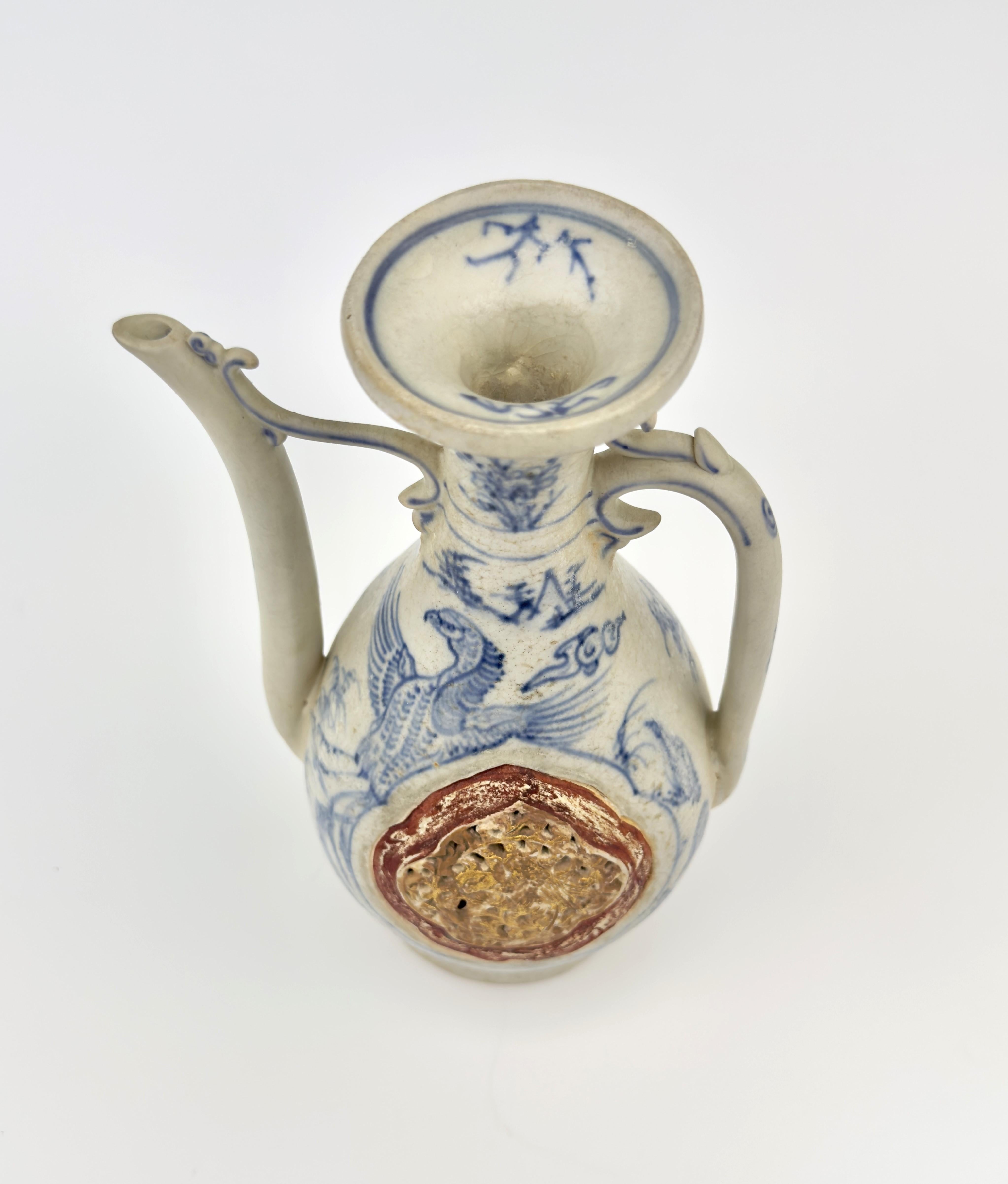 18th Century and Earlier A Rare Gilted Annamese Blue and white Ewer, Circa 15th Century For Sale