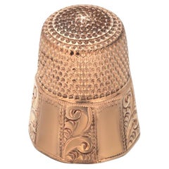 Seltener antiker Thimble aus 14 Karat Gelbgold mit komplizierter Gravur