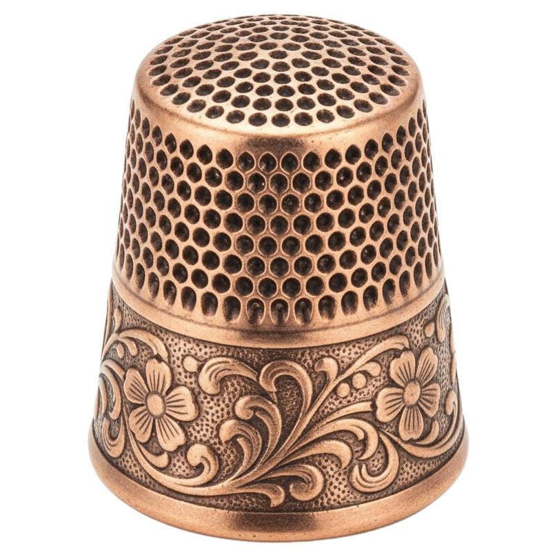 A Rare Antique 14K Yellow Gold Thimble with Intricate Engraving For Sale 4