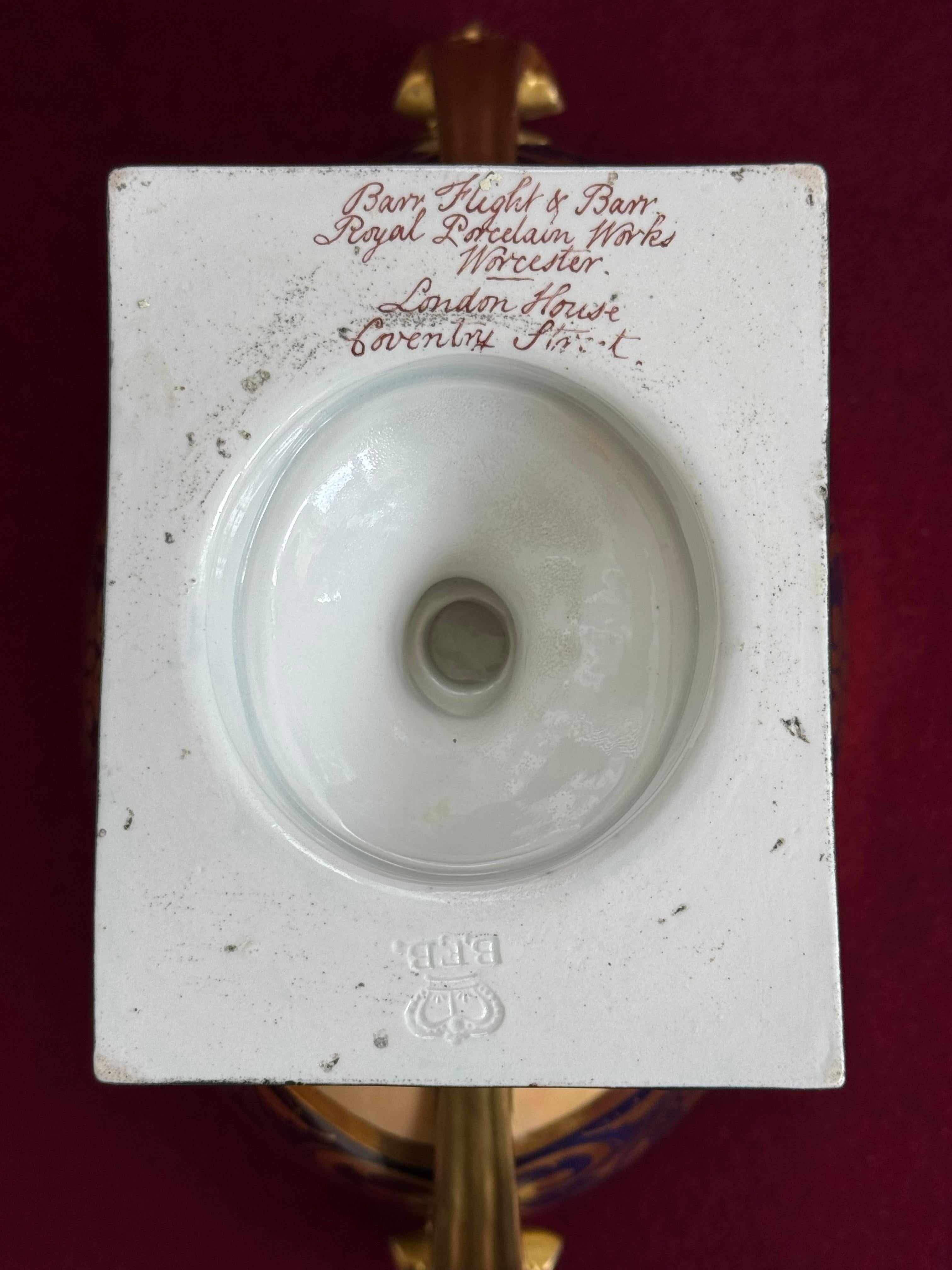 A rare Barr, Flight and Barr Worcester vase and cover c.1810 For Sale 1