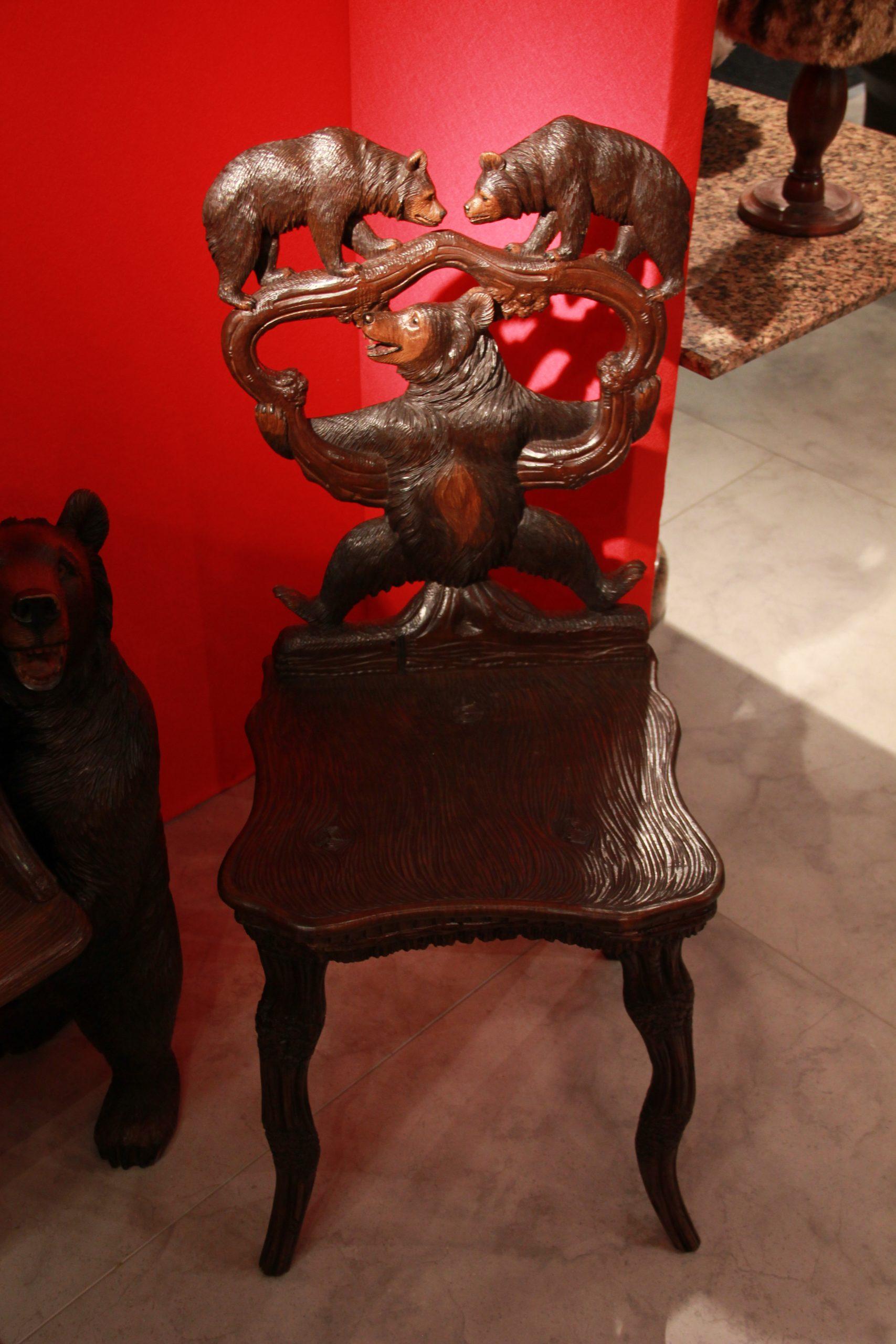 Ein seltener, schön geschnitzter Schweizer 