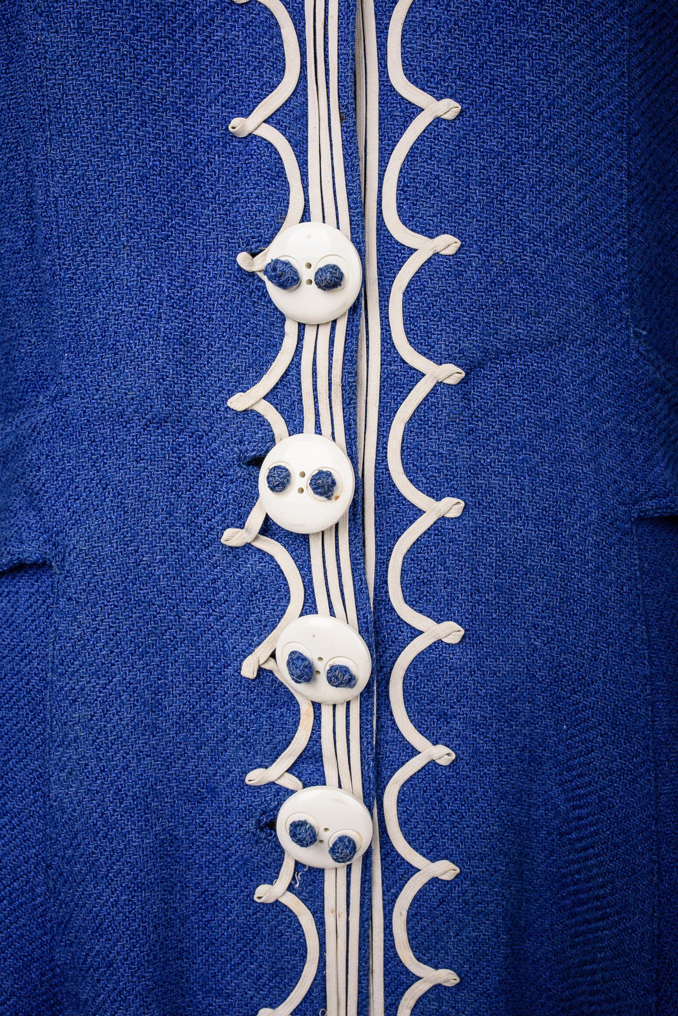 A Rare Blue Navy woollen dress by Henry à la Pensée - France Circa 1945 2