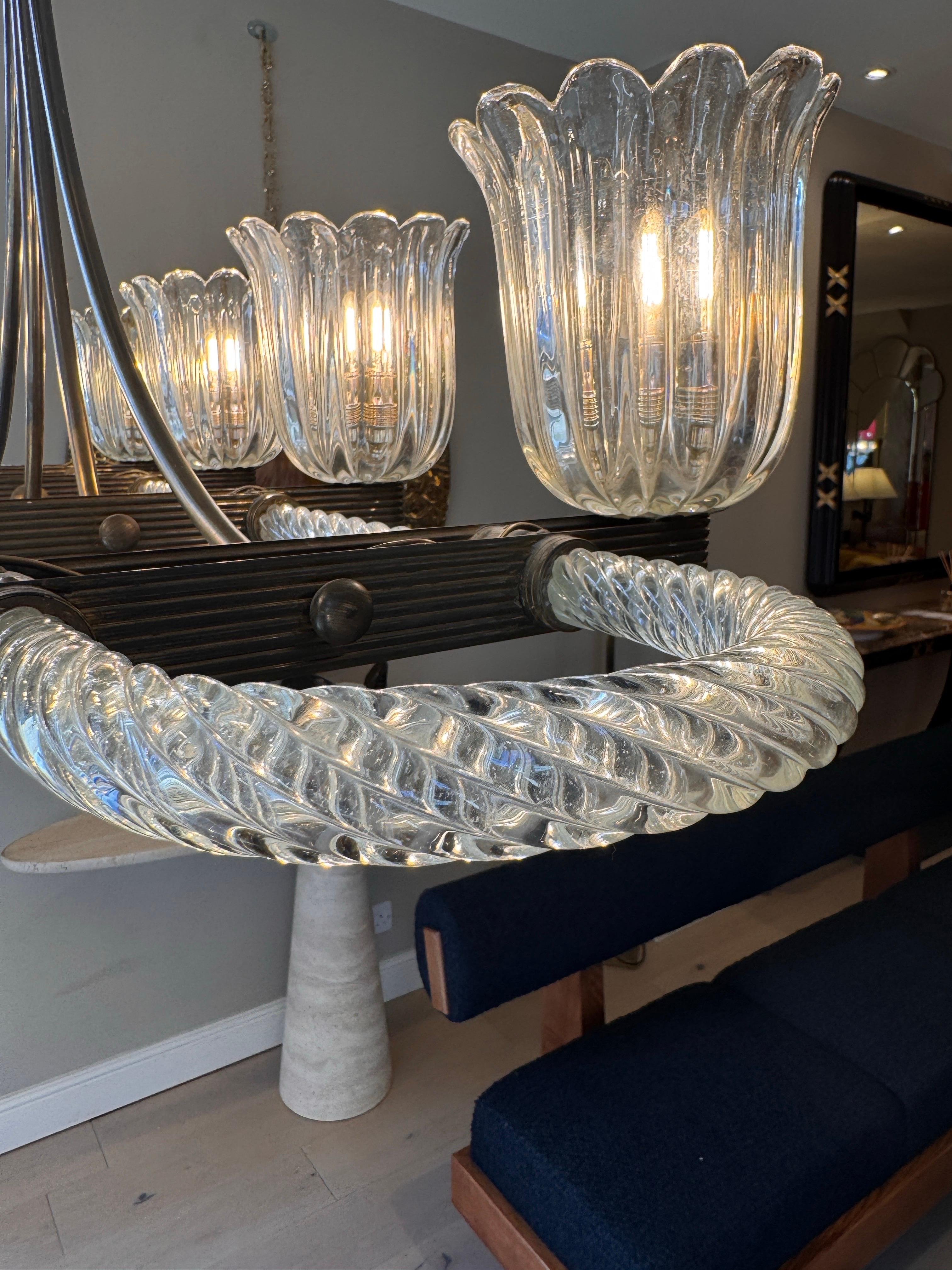 Hand-Crafted A rare brass mounted 8 arms horizontal chandelier by Ercole Barovier For Sale