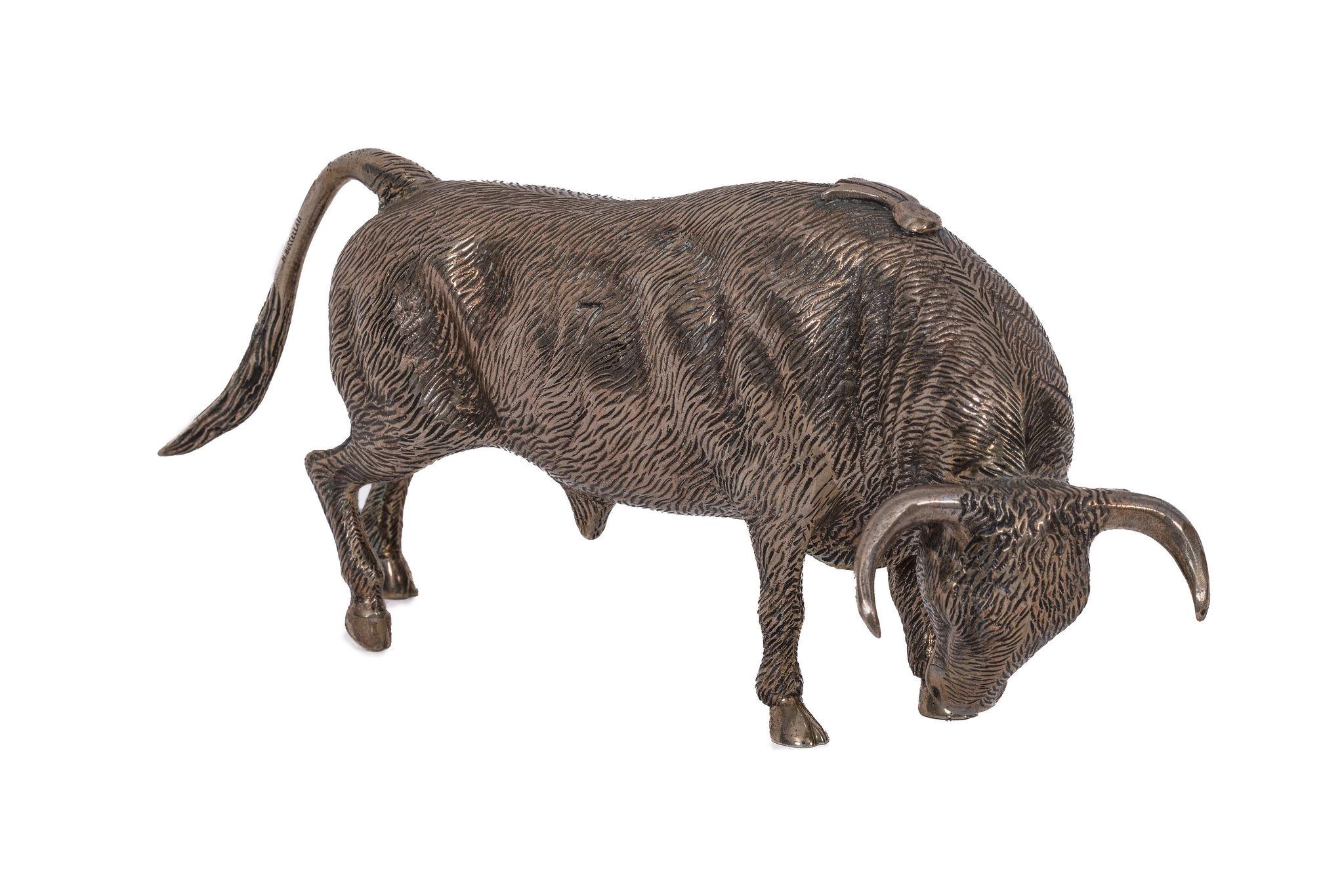20th Century A Rare Buccellati Italy Sterling Silver Model of a Bull For Sale