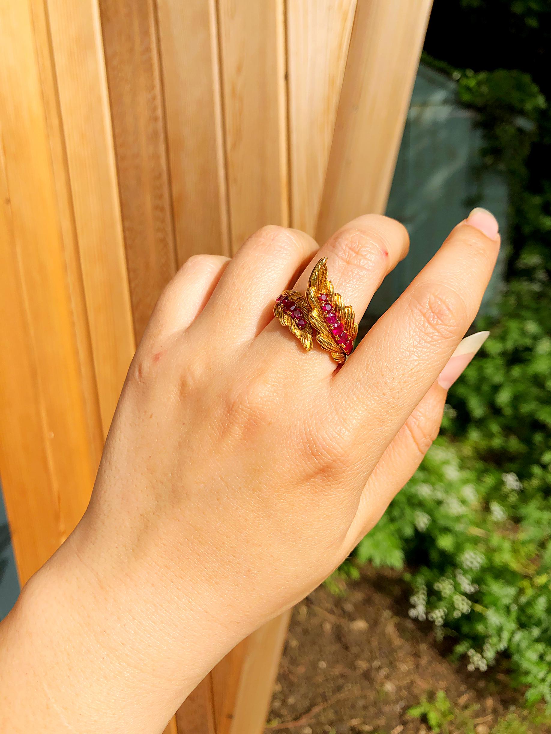 Round Cut Rare Cartier Ruby and Yellow Gold Feather Crossover Ring