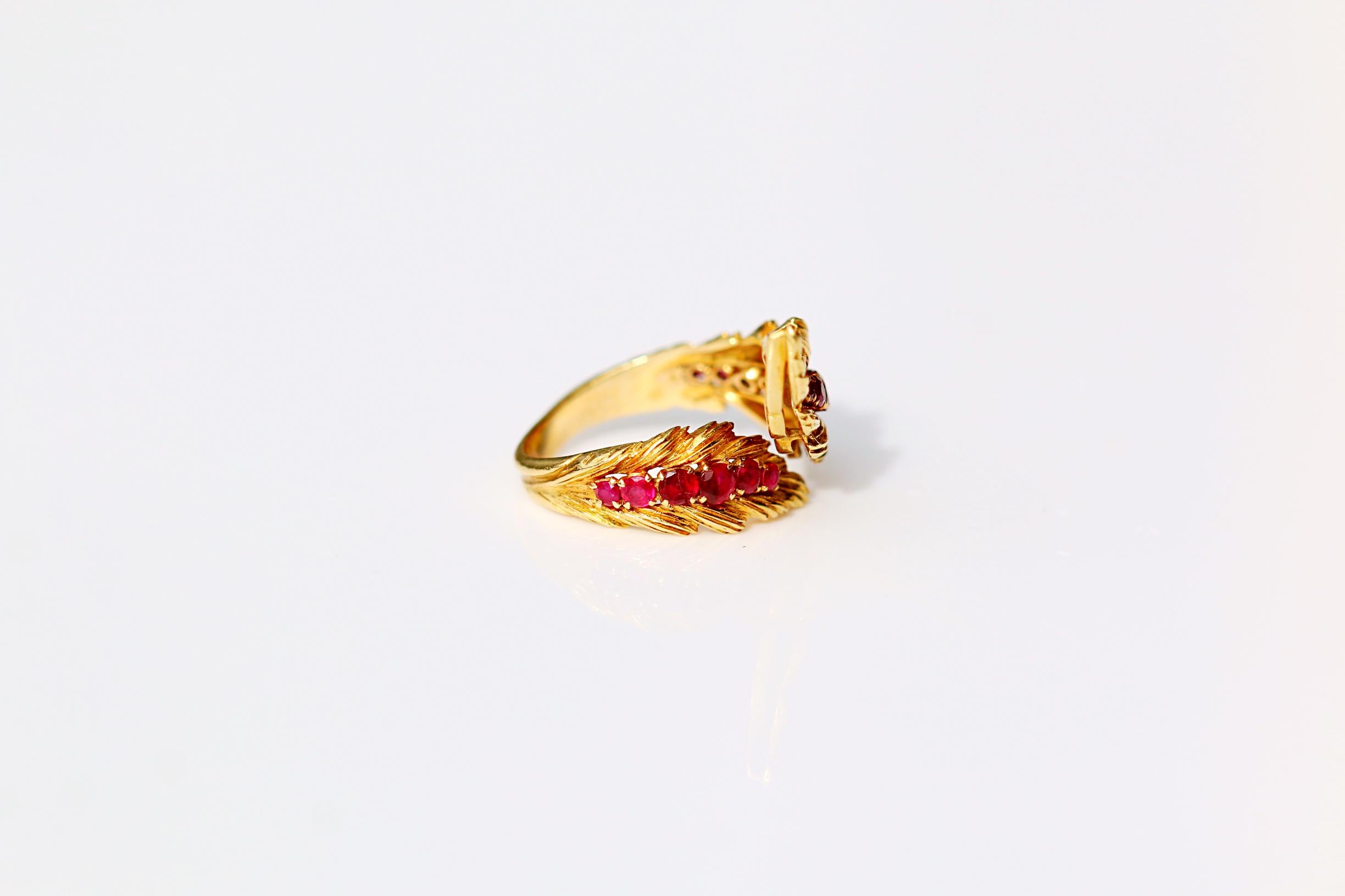 Rare Cartier Ruby and Yellow Gold Feather Crossover Ring 1
